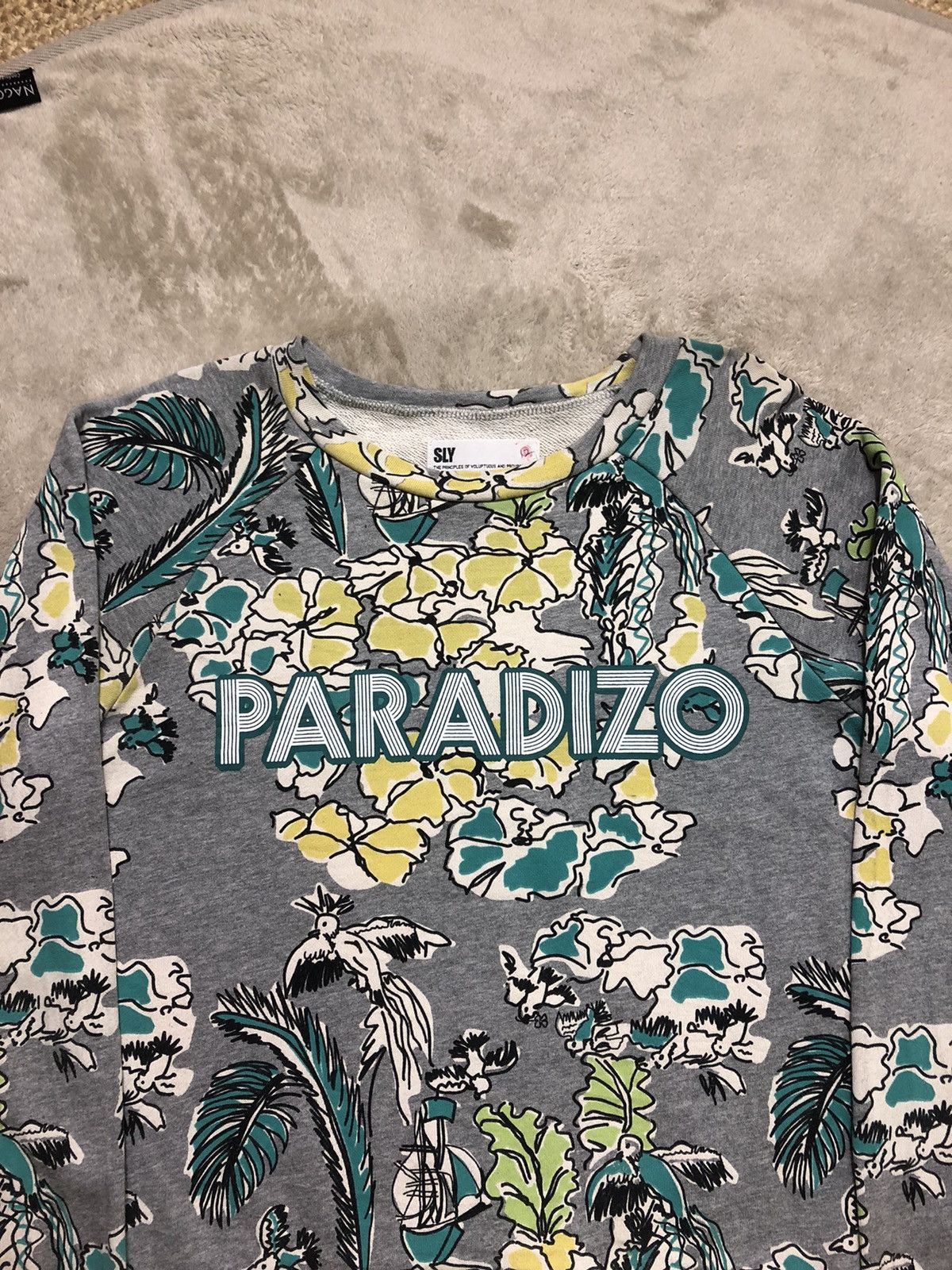 Japanese Brand × Vintage Vintage Sly Paradizo Full Print Sweatshirt Size US M / EU 48-50 / 2 - 3 Thumbnail