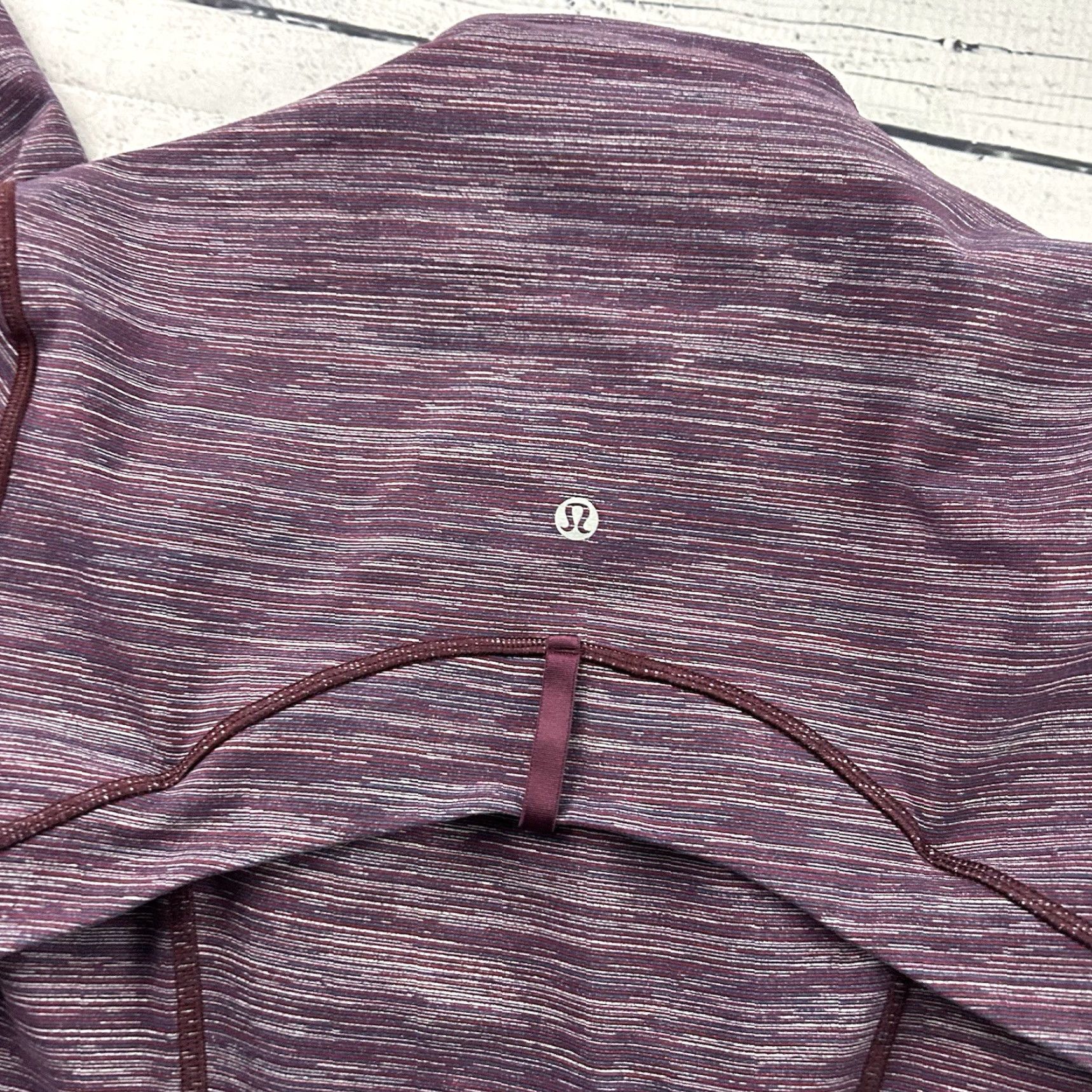 Lululemon Lululemon Define Full Zip Track Jacket Women's 8 Plum Purple Athletic Shirt Womens 8 Purple Track Jacket Full Zip Defin e Size M / US 6-8 / IT 42-44 - 5 Thumbnail