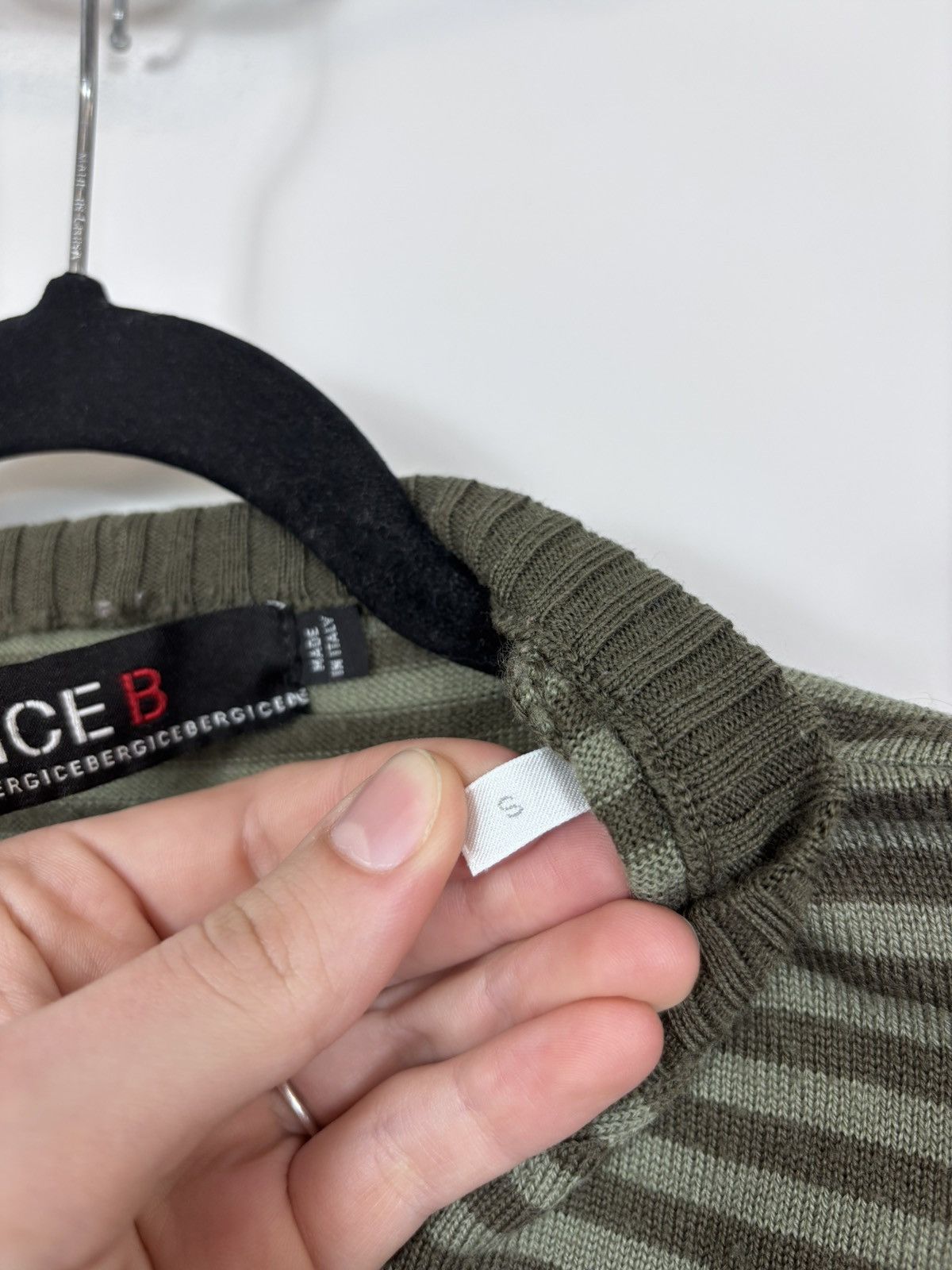 Iceberg Vintage Ice B Iceberg Men’s AirForce Khaki Wool Sweater Size US S / EU 44-46 / 1 - 11 Thumbnail