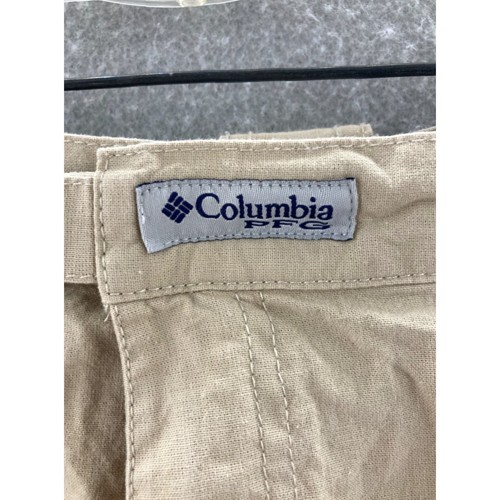Vintage Columbia PFG Womens Shorts Large Khaki Cargo Outdoor Hiking Size 36" / US 14 / IT 50 - 6 Thumbnail