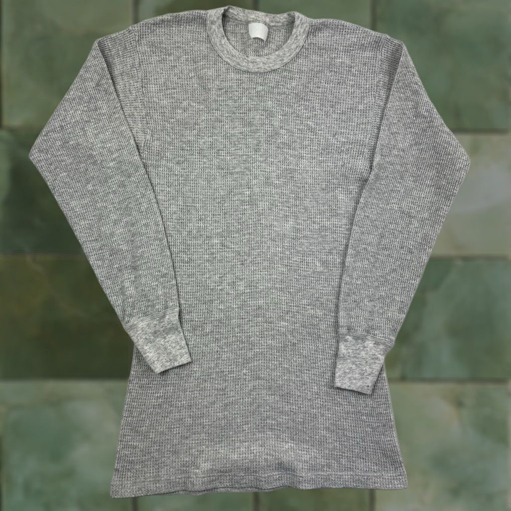 Vintage VINTAGE American Thermal Shirt XL Gray Adult Long Sleeve Crew Neck Hipster 80s Grunge Boy? Mens Size US XL / EU 56 / 4 - 1 Thumbnail