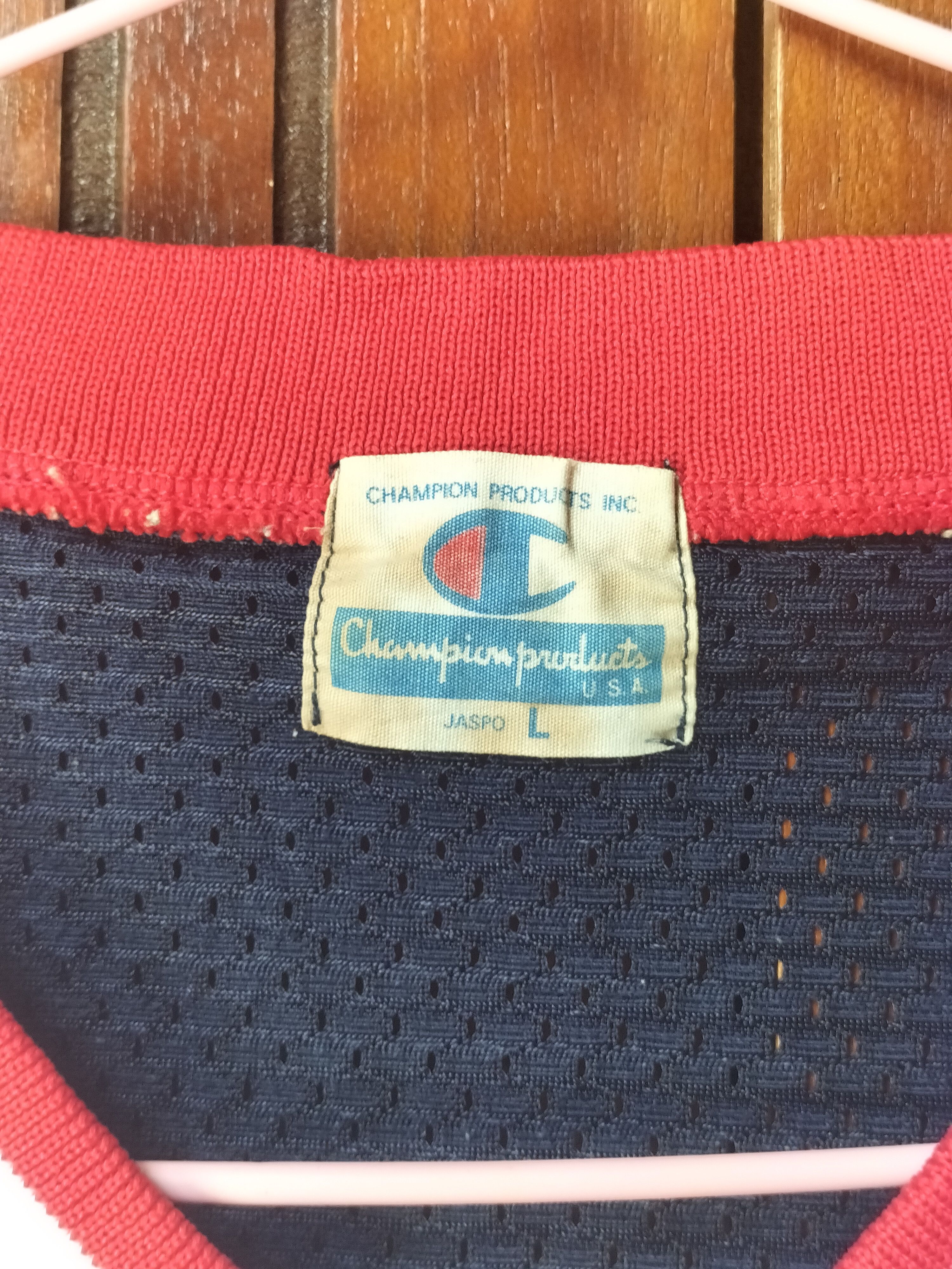 Champion Vintage 90s Champion Big Logo Jersey Raptees hip-hop fashion Size US L / EU 52-54 / 3 - 4 Thumbnail