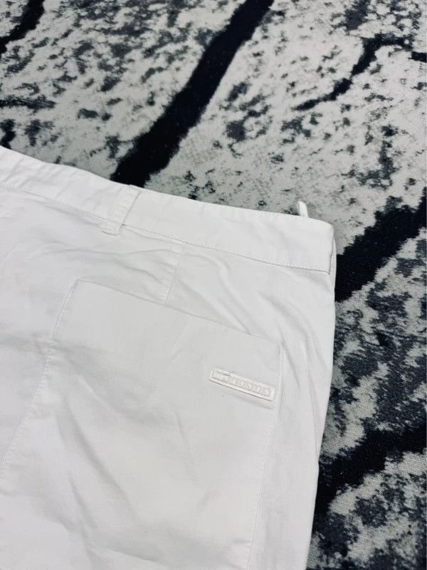 Prada Prada White tab shorts white 50 M 32 Size US 32 / EU 48 - 6 Thumbnail