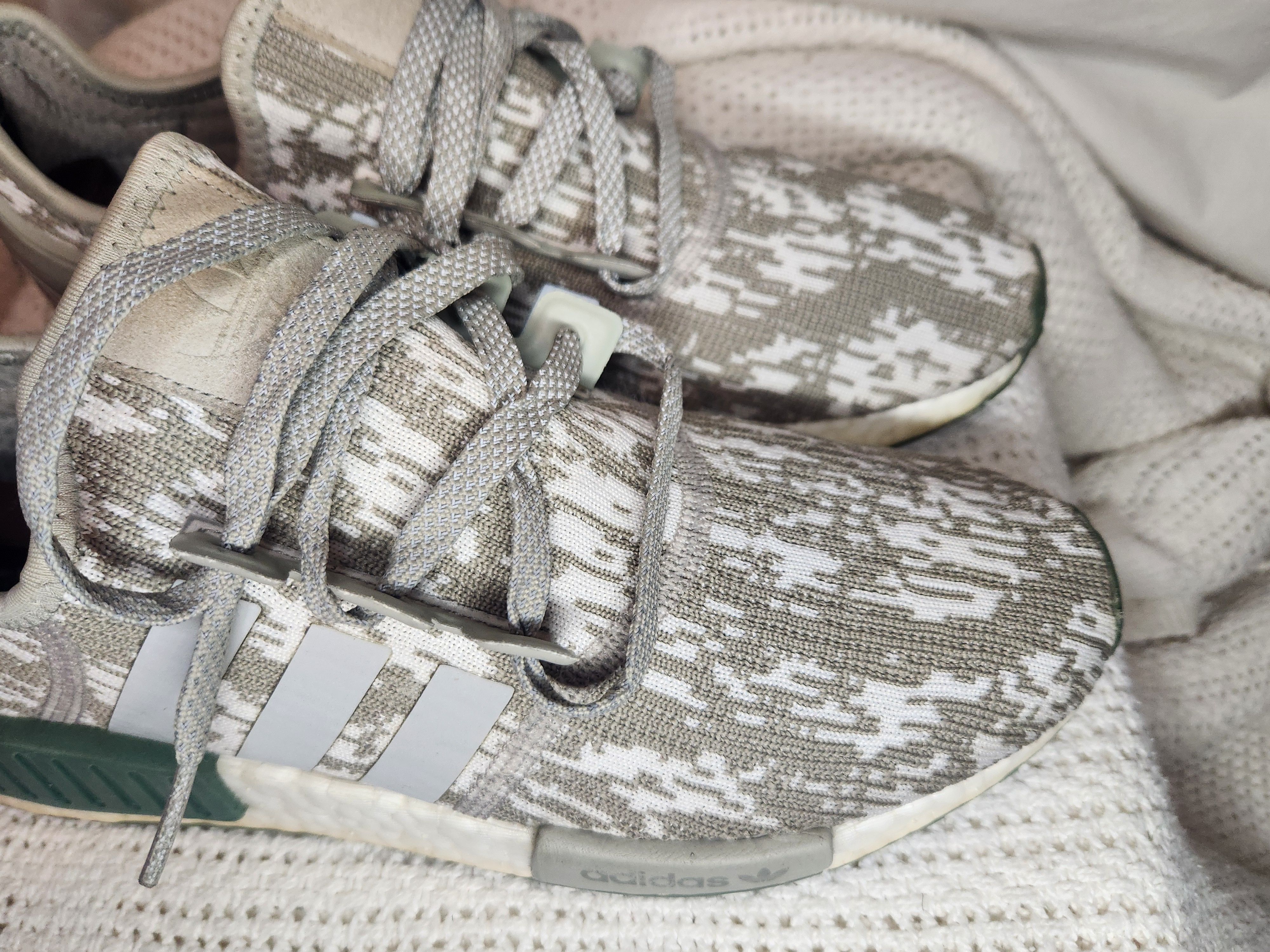 Adidas BOOST NMD R1 Size US 8.5 / EU 41-42 - 3 Thumbnail