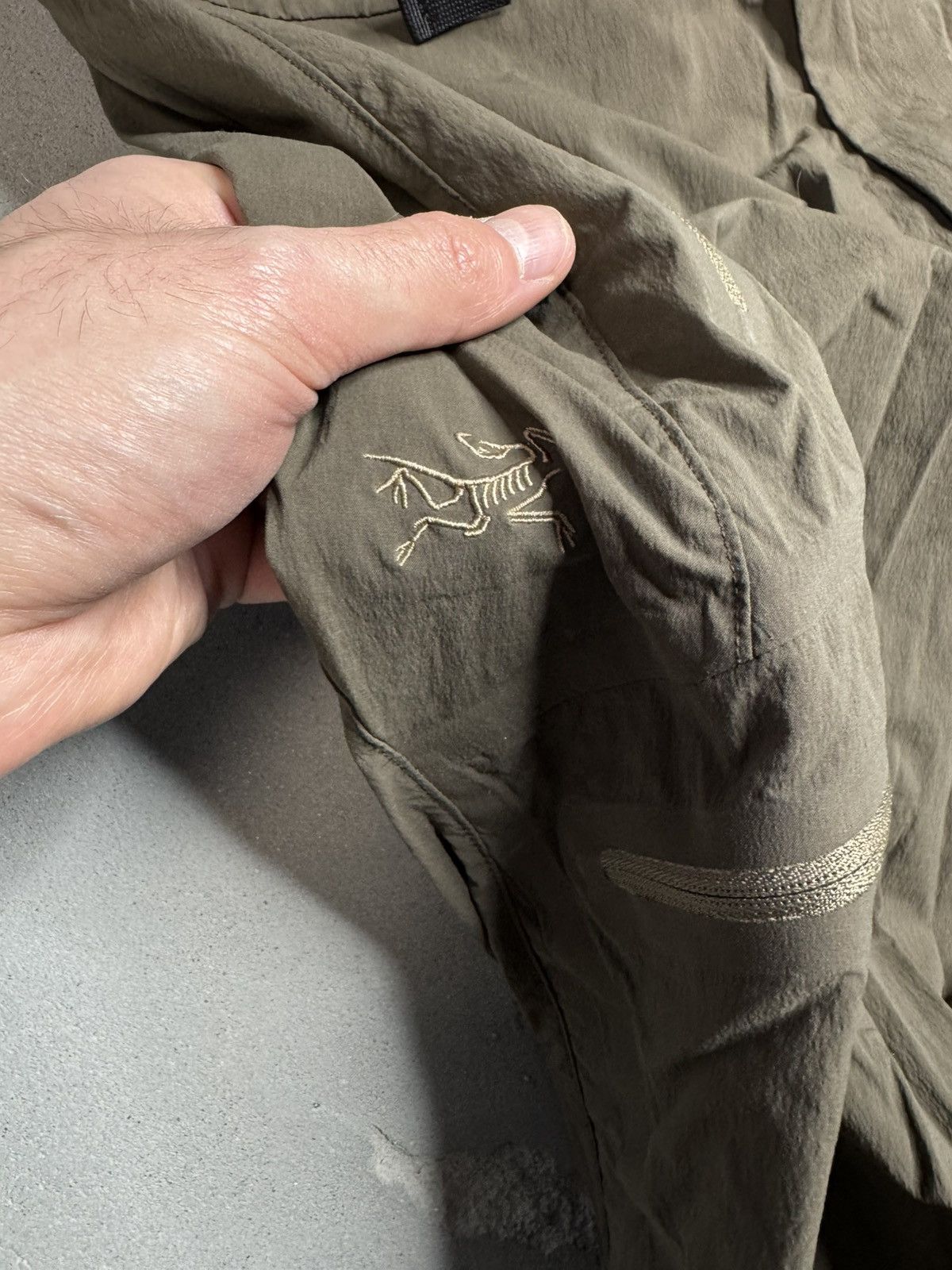 Arc'teryx Arcteryx pants nylon vintage small logo Gorpcore Size US 38 / EU 54 - 5 Thumbnail
