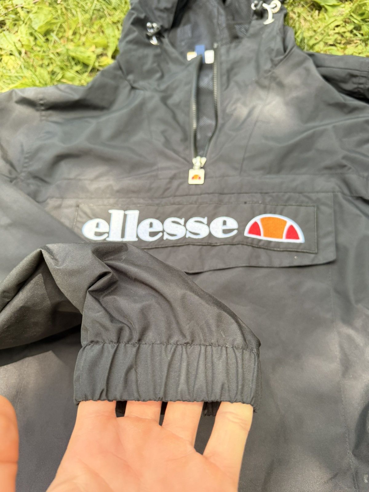 Ellesse Ellesse Windbreaker Light Jacket Size Large Size US L / EU 52-54 / 3 - 5 Thumbnail