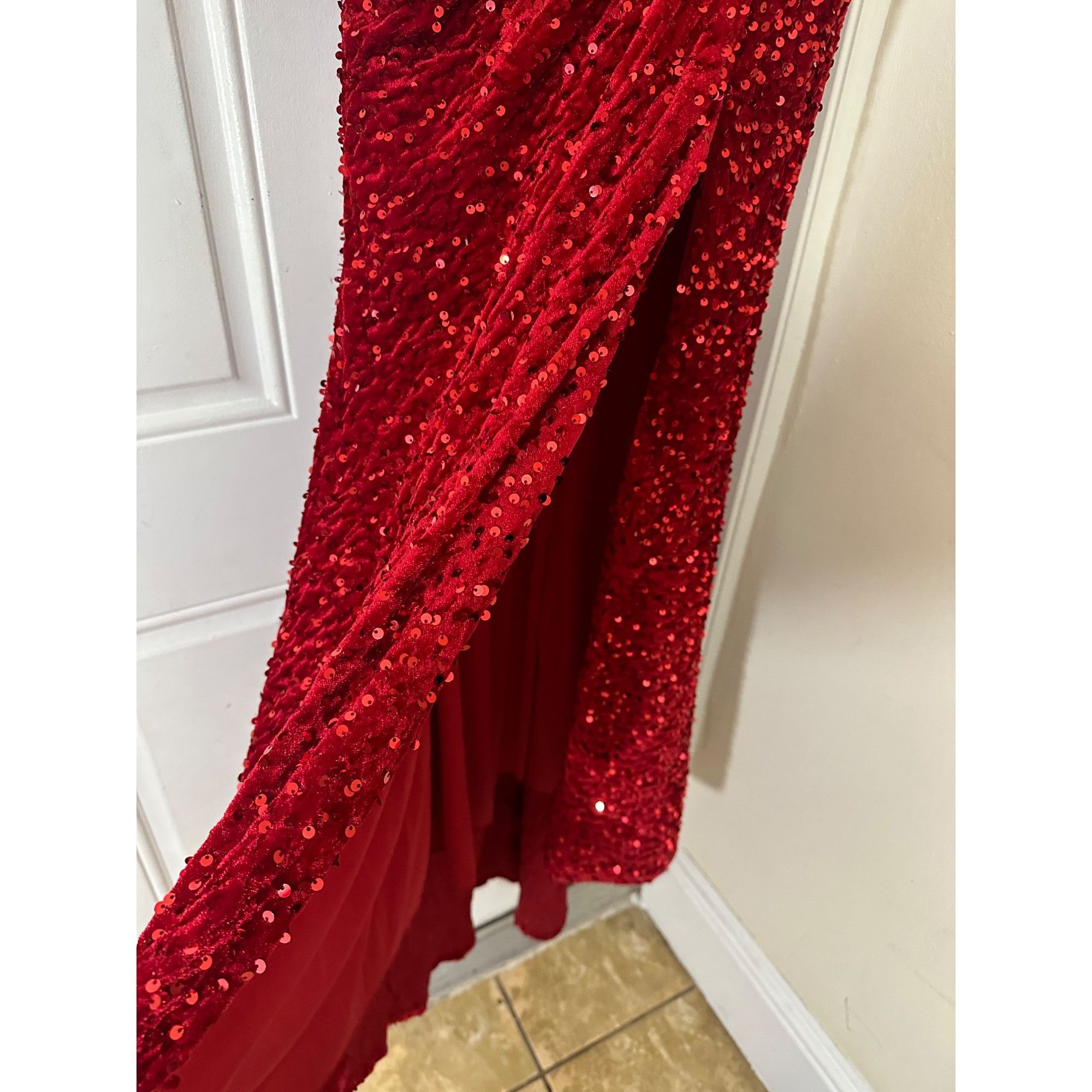 Other Timeless Sheath/Column Off-the-Shoulder Sweep Train Velvet S Size XS / US 0-2 / IT 36-38 - 9 Thumbnail