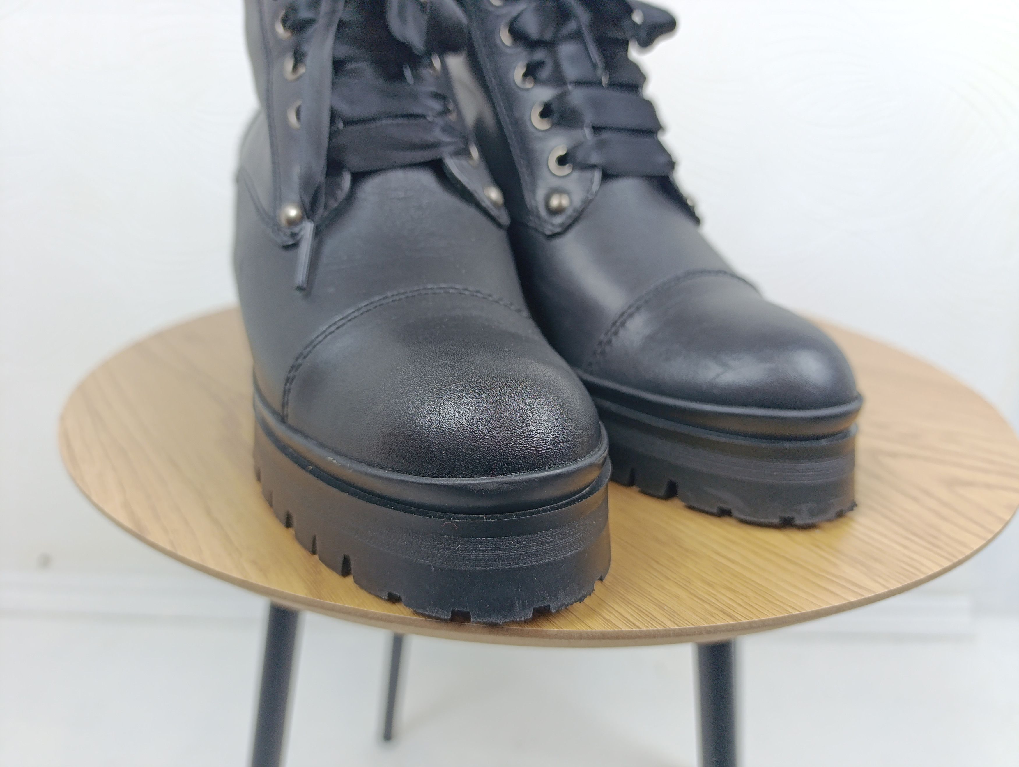Miu Miu MIU MIU BLACK HIGH HEEL BIKER LACE UP BOOTS SIZE 39 Size US 9 / IT 39 - 6 Thumbnail