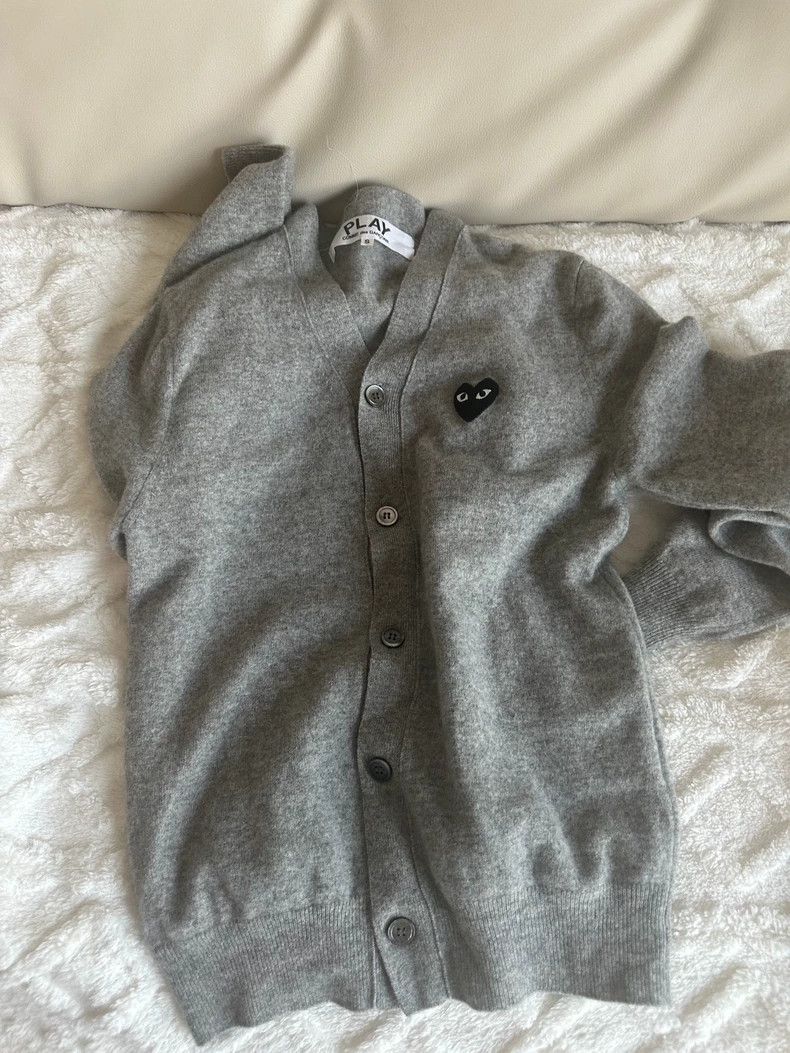 Comme des Garcons Grey Comme des Garçons Cardigan with Heart Logo-dmc Size US M / EU 48-50 / 2 - 1 Thumbnail