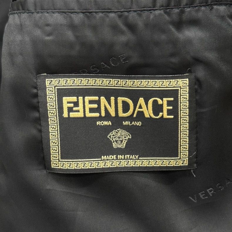 Versace Versace Full print of presbyopia rhinestone portrait jacke Size US L / EU 52-54 / 3 - 5 Thumbnail