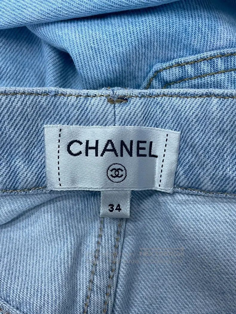 Chanel Chanel 24C blue gradient denim wide-leg trousers Size 42" / US 20 - 4 Thumbnail