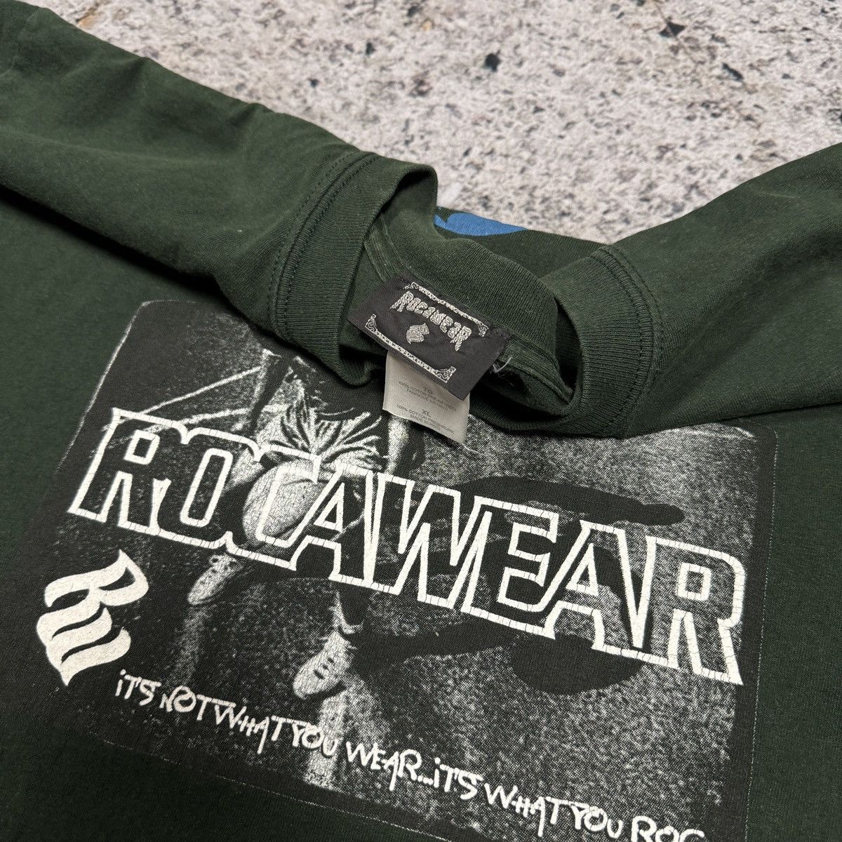 Vintage RocaWear Basketball Faded Thrashed Tee ERD Grunge JNCO Size US XL / EU 56 / 4 - 7 Thumbnail