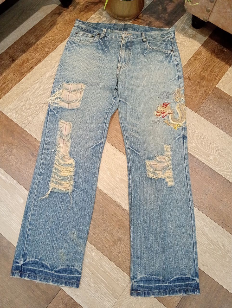 Japanese Brand JAPANESE BRAND EMBROIDERY DRAGON SUKAJAN BLUR JEANS Size US 34 / EU 50 - 3 Thumbnail