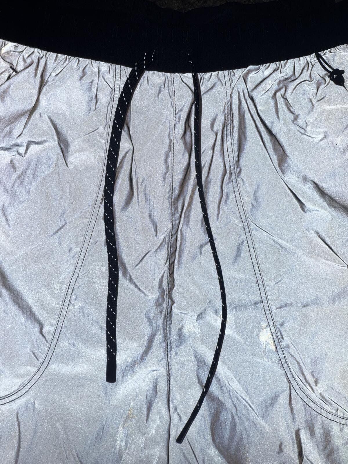 Nike Nike Run Division ADV 2 In 1 Reflective 4” Running Shorts Size US 32 / EU 48 - 9 Thumbnail