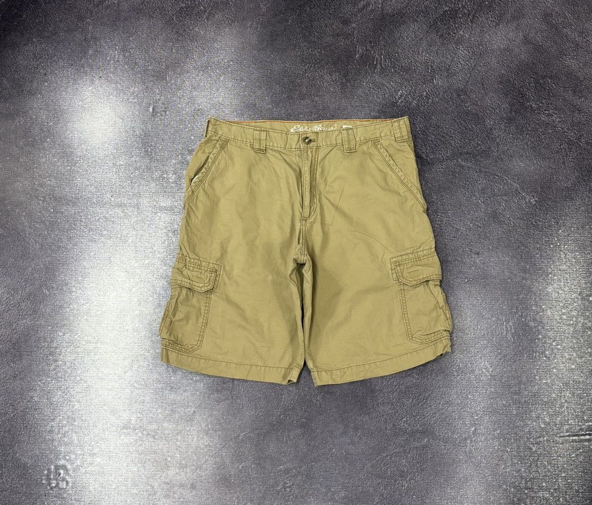 Eddie Bauer Eddie Bauer Vintage Y2K Men’s Utility Hype Dyed Cargo Shorts Size US 36 / EU 52 - 1 Thumbnail
