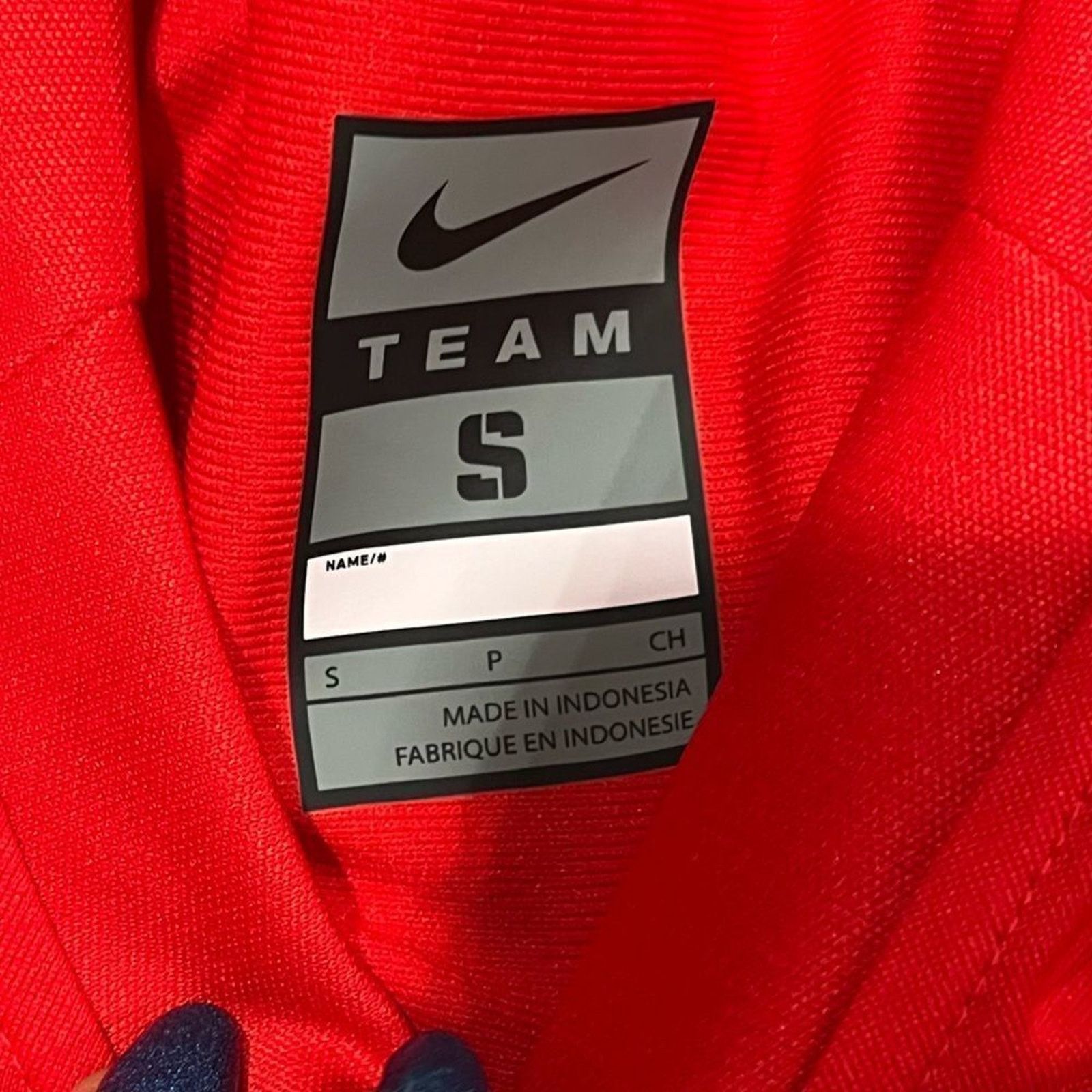 Nike NWOT Nike Team Jersey Short Sleeve V-Neck Swoosh Logo Red S Size US S / EU 44-46 / 1 - 4 Thumbnail