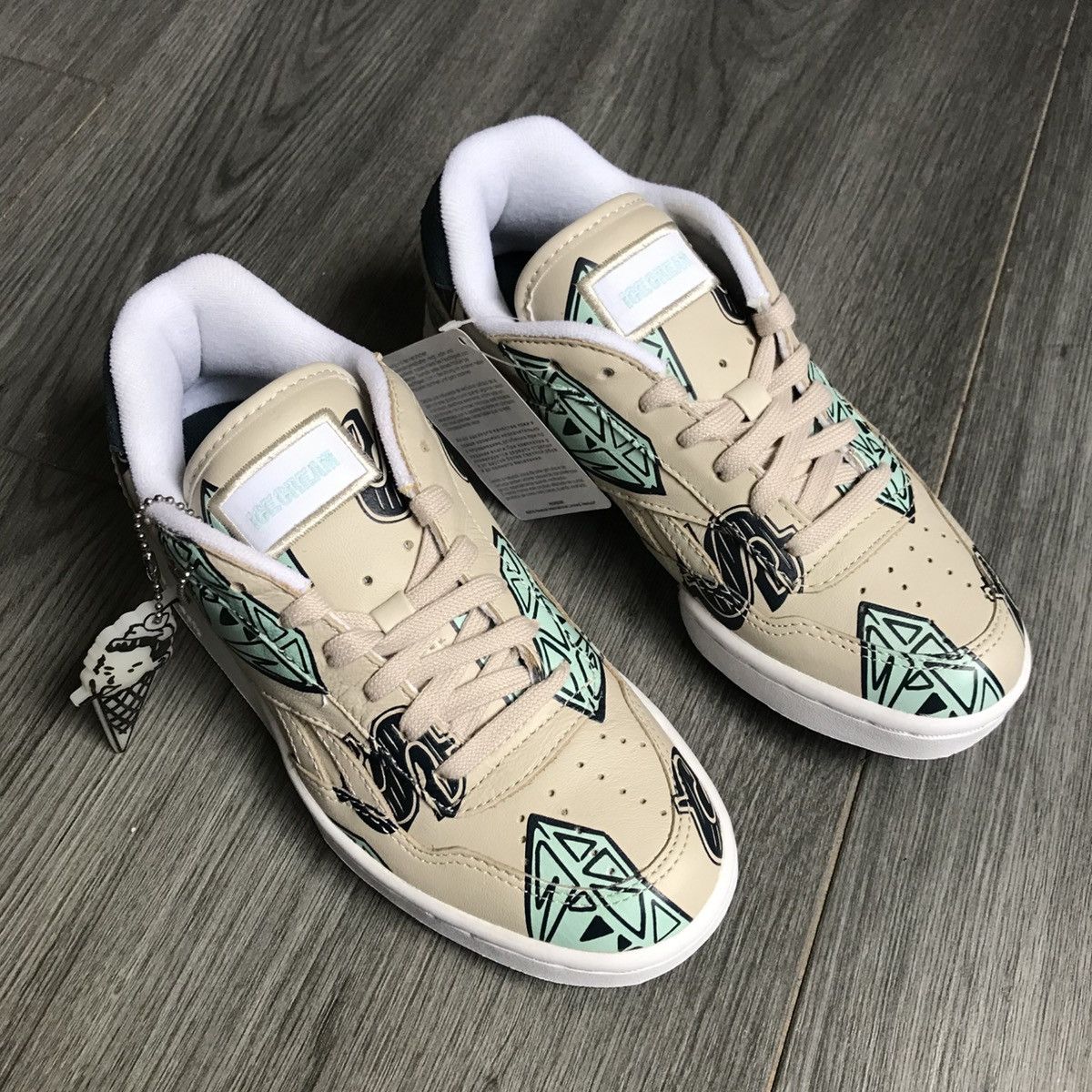 Reebok REEBOK BB 4000 MU UNISEX Size US 7 / EU 40 - 4 Thumbnail