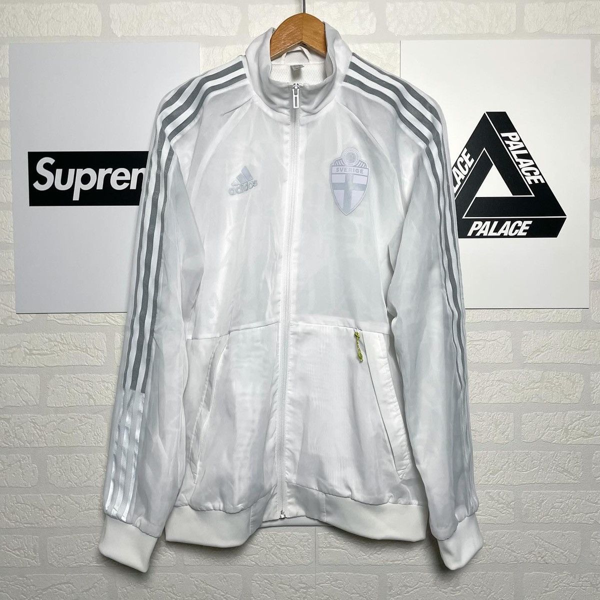 Adidas Rare Jacket prematch sweden 2020 2021 Sample adidas soccer Size US S / EU 44-46 / 1 - 1 Thumbnail