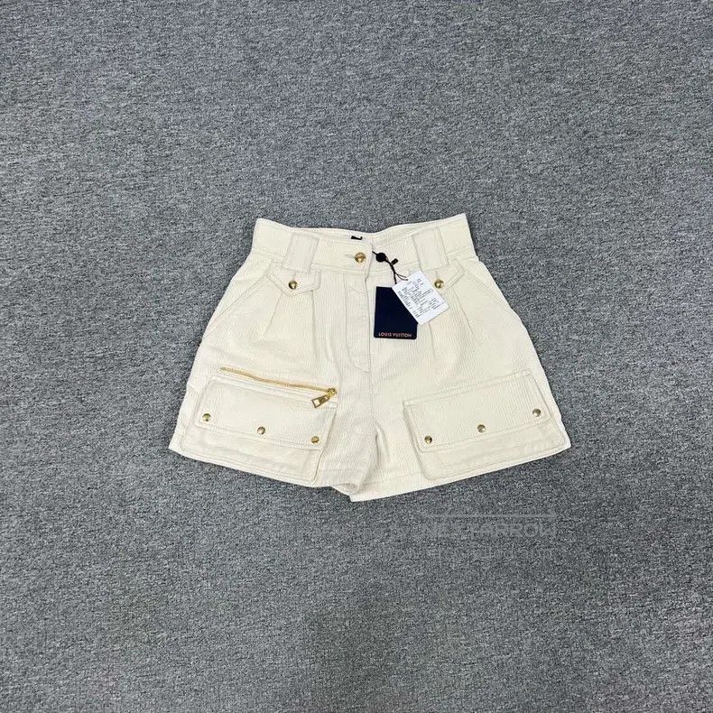 Louis Vuitton Louis Vuitton Striped Zip Pocket Shorts Size US 36 / EU 52 - 1 Thumbnail