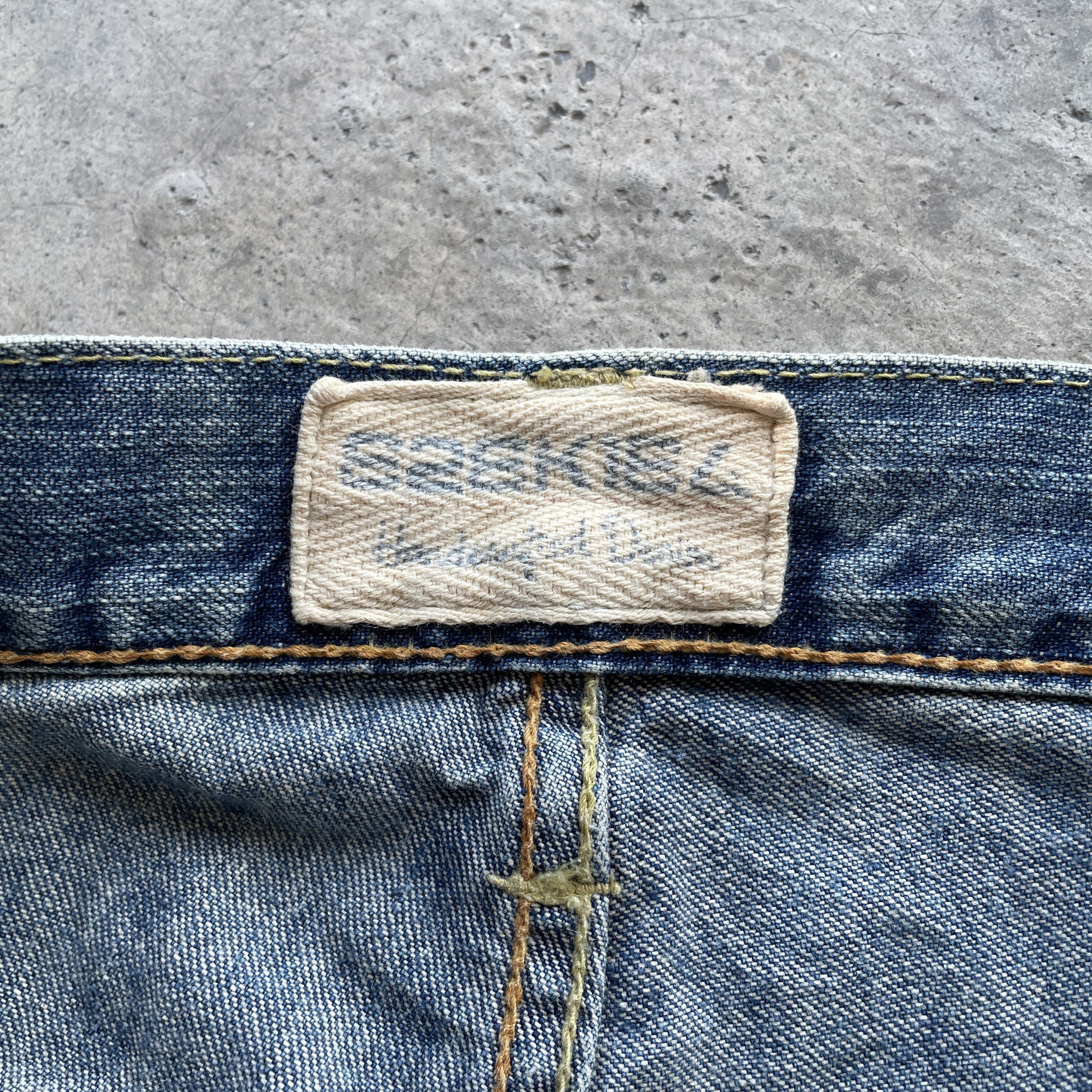 Ezekiel × Japanese Brand × Jean Vintage Ezekie Distressed Fly Button Faded Jeans Denim Pants Size US 30 / EU 46 - 9 Thumbnail