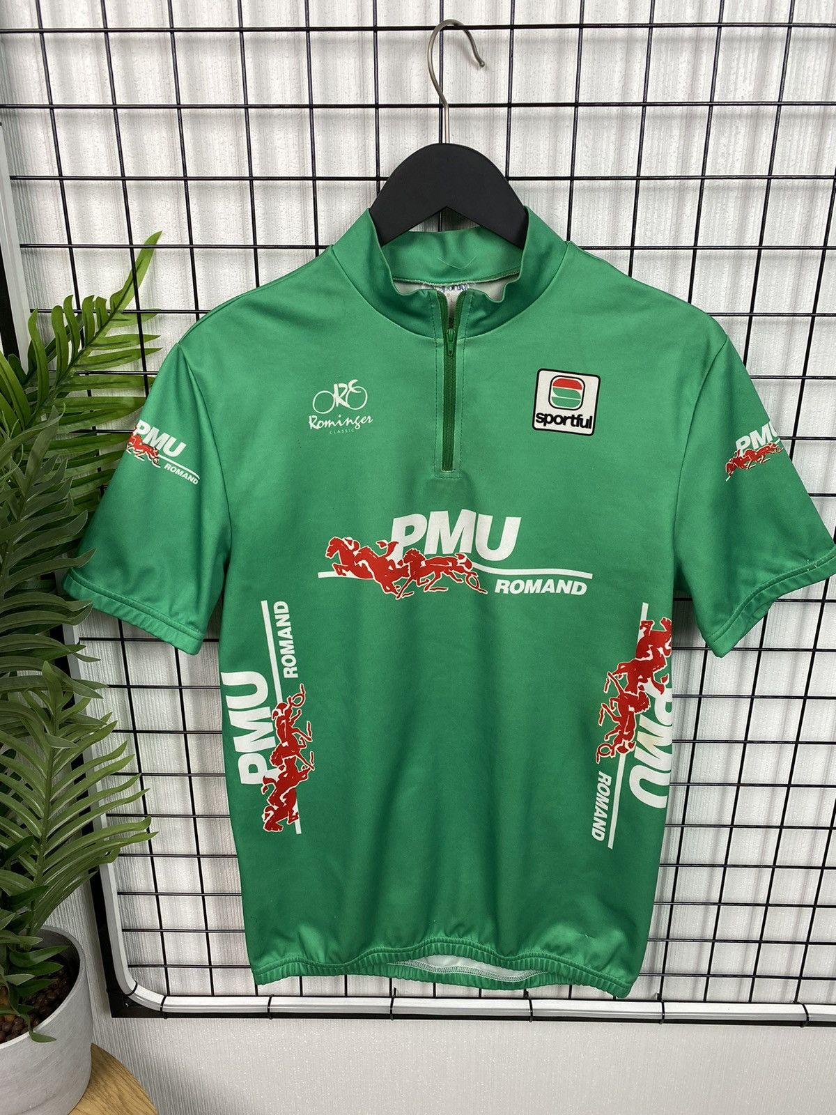 Other Rare Vintage PMU Romand Sportful Cycling Jersey Men L green Size US L / EU 52-54 / 3 - 1 Thumbnail