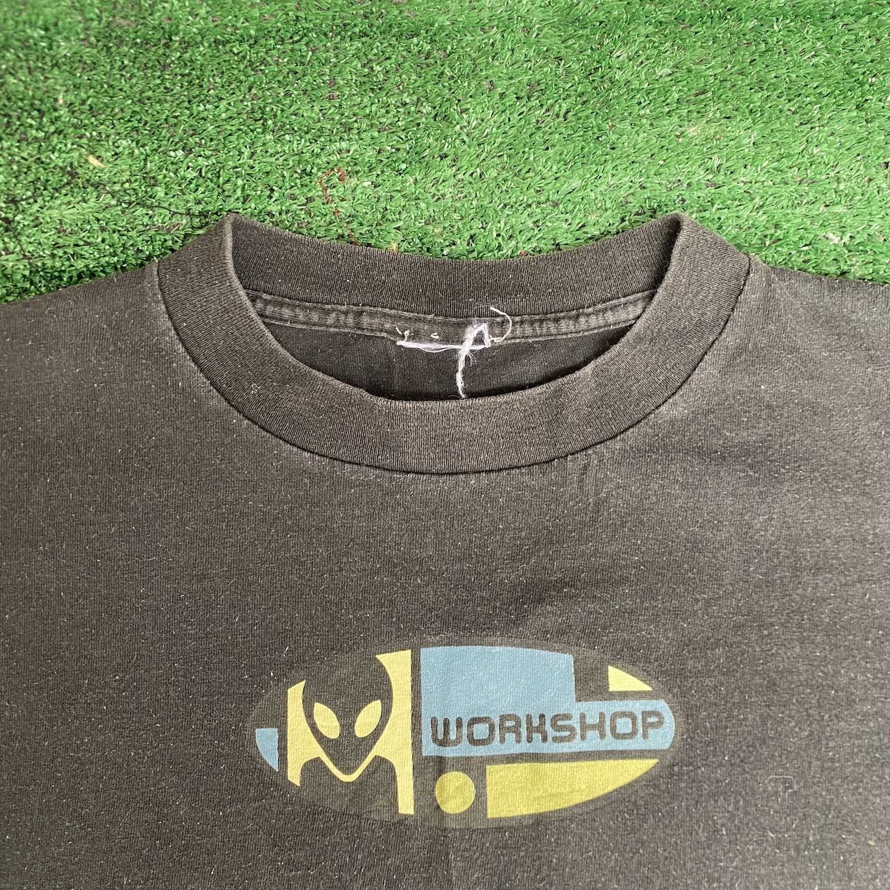 Alien Workshop Vintage 90s Alien Workshop Shirt Skater ET Logo Black Tee Size US L / EU 52-54 / 3 - 4 Thumbnail