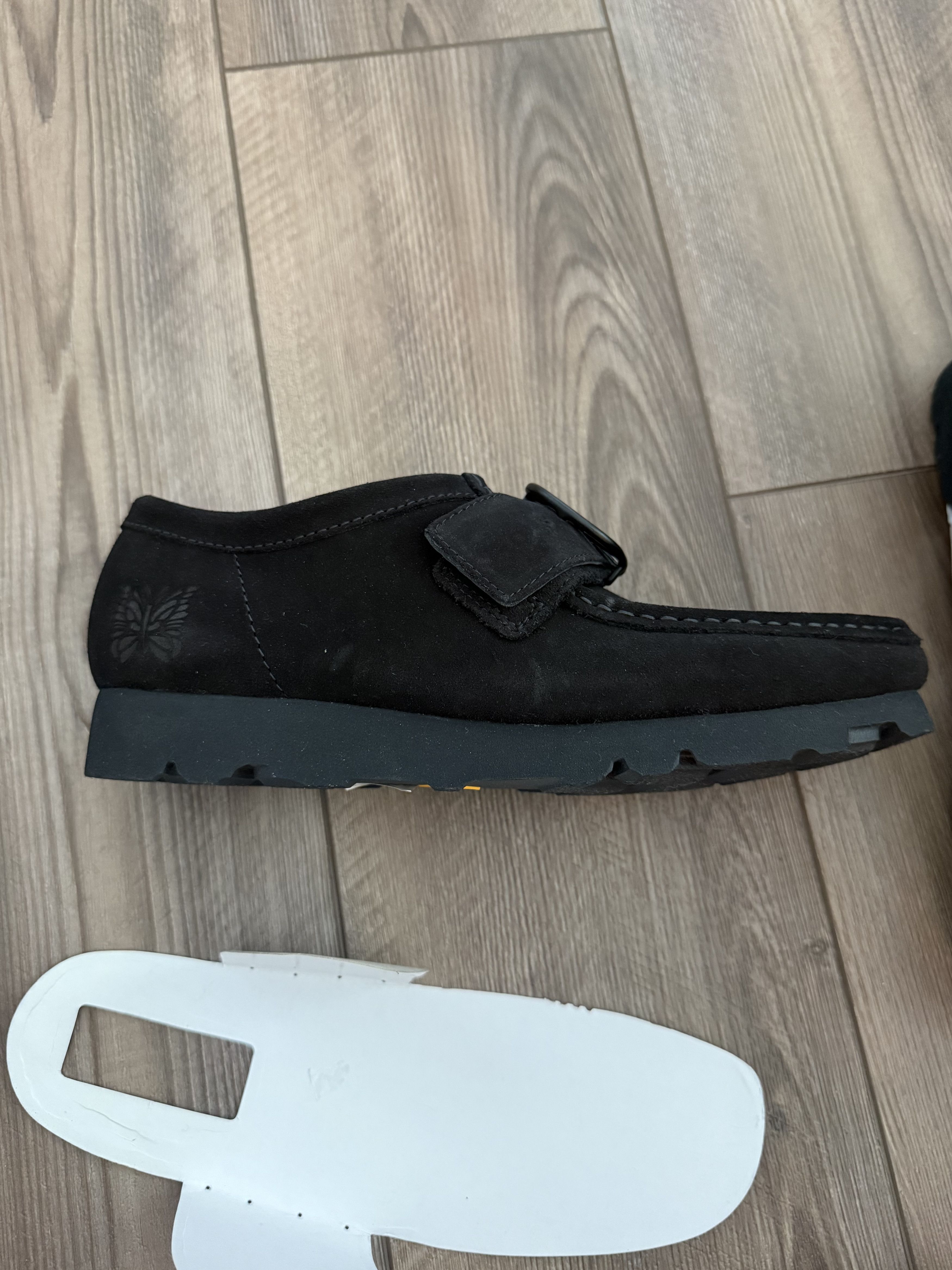 Clarks Clarks Wallabee x Needles(Vibram soles) Size US 9.5 / EU 42-43 - 7 Thumbnail