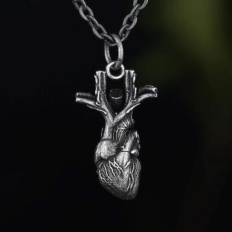 Jewelry Heart Shape Necklace in Silver, Men's