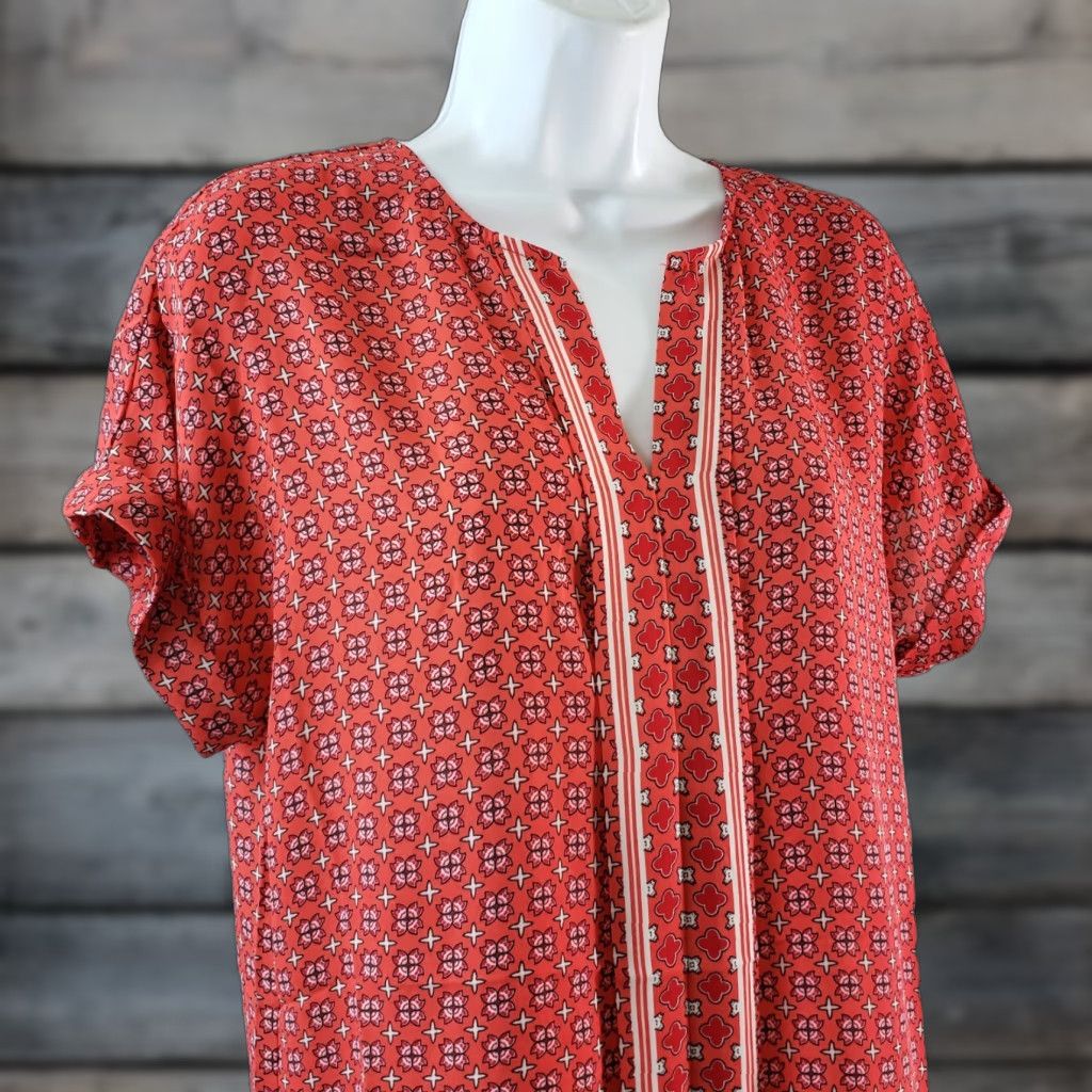 Vintage Max Studio Womens Printed Top XS Red Short Sleeve Blouse, Pullover, Floral, Polyester, Size XS, Womens Size XS / US 0-2 / IT 36-38 - 1 Thumbnail