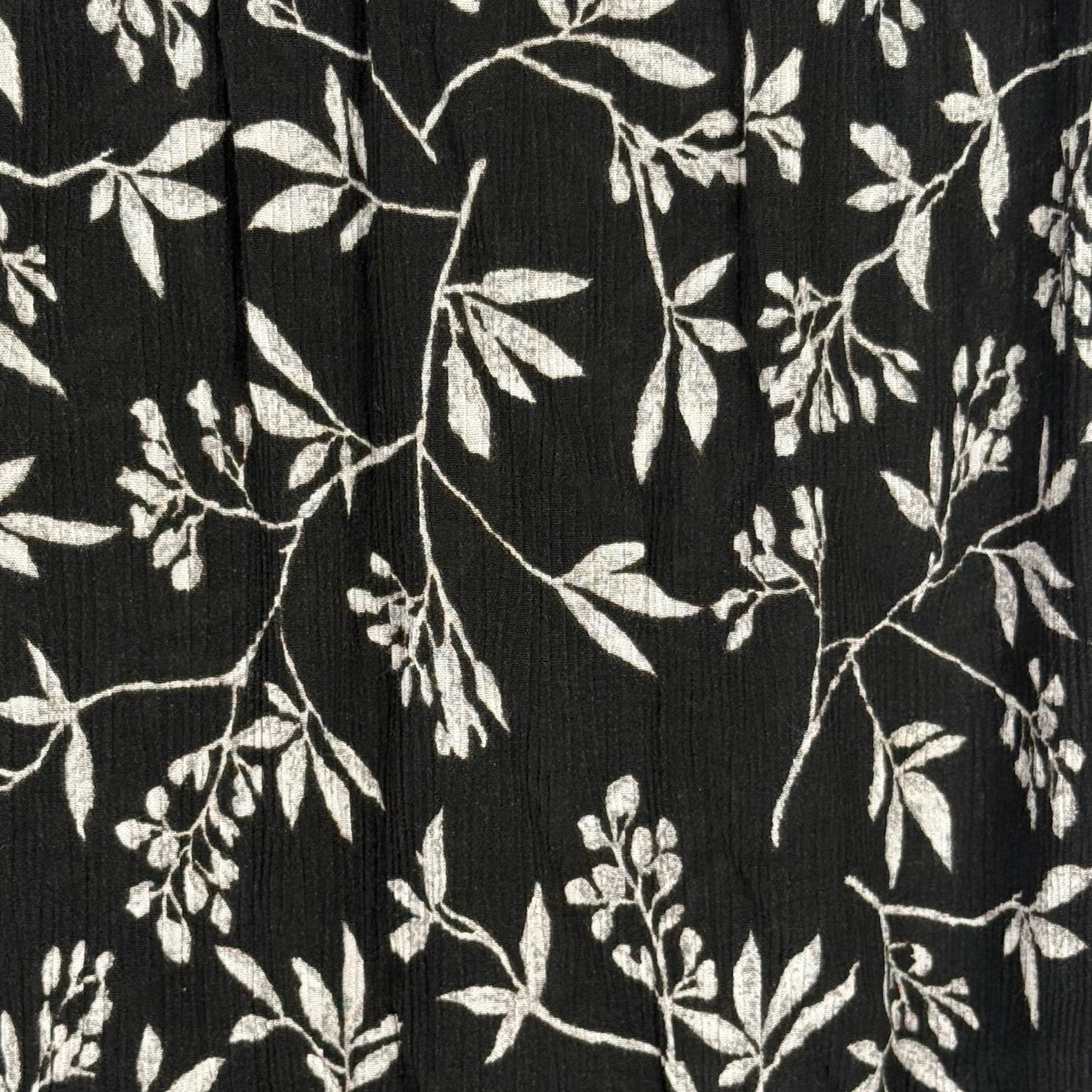 Other Norton McNaughton Midi Skirt Black Floral Lightweight Elasti Size 26" / US 2 / IT 38 - 3 Thumbnail