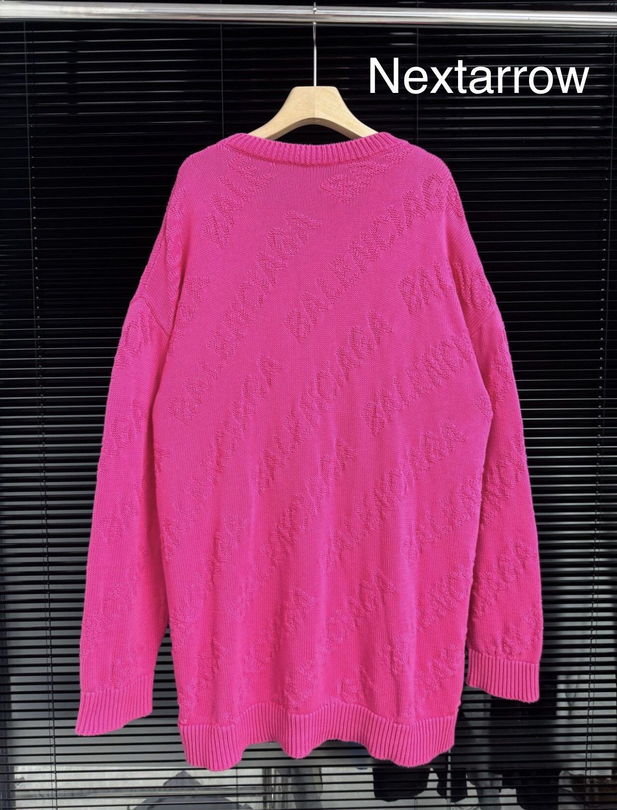 Balenciaga Balenciaga embossed letter sweater2412-Nextarrow Size US M / EU 48-50 / 2 - 2 Thumbnail
