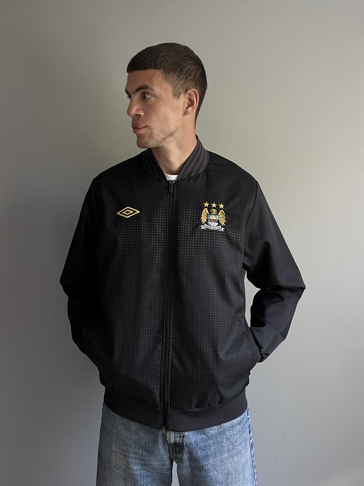 Umbro × Vintage Vintage Umbro Manchester City Soccer Bomber Jacket Size US L / EU 52-54 / 3 - 5 Thumbnail
