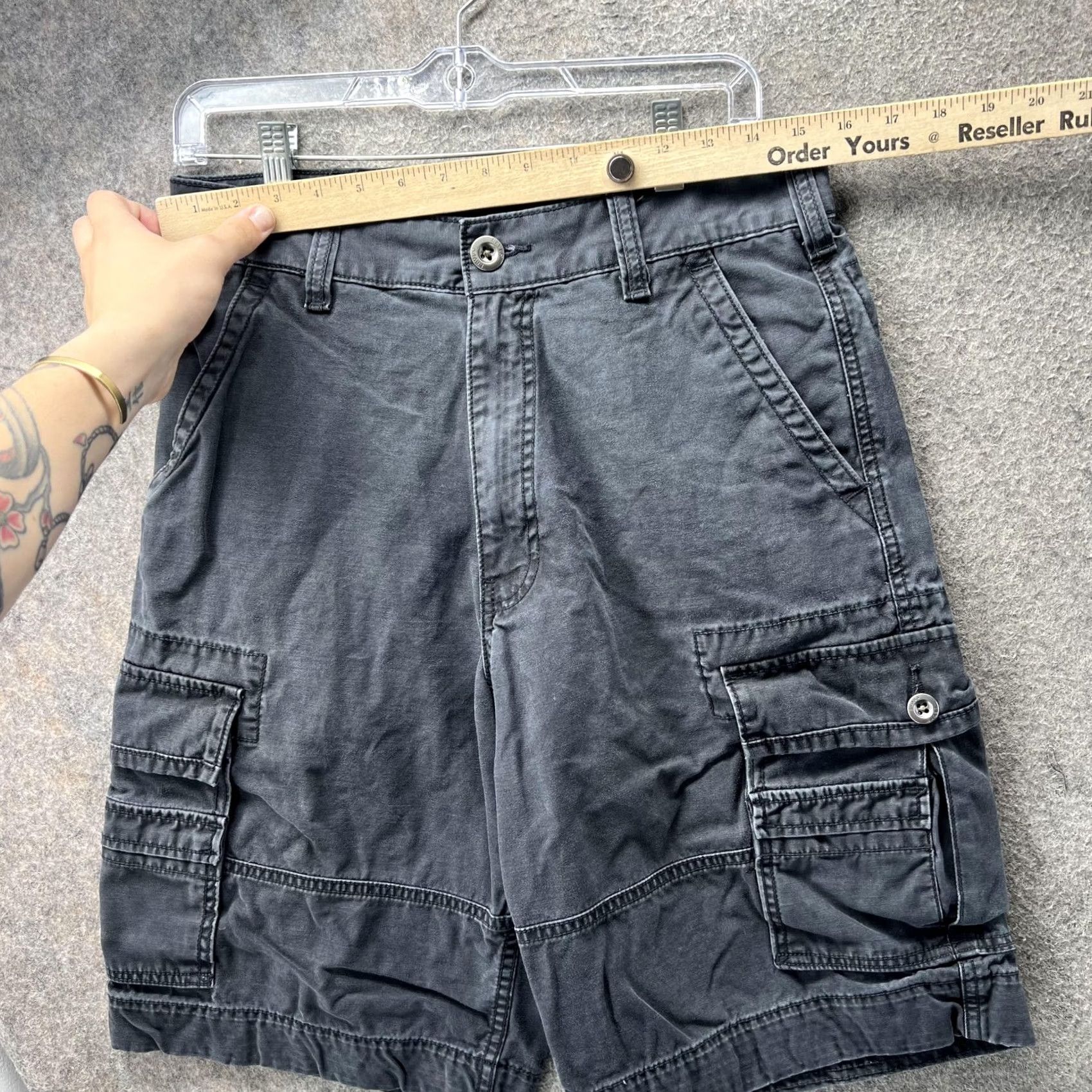 Levi's Levis Cargo Shorts Mens 30 Gray Multi Pocket Utility Casual Summer Outdoor Size US 30 / EU 46 - 7 Thumbnail