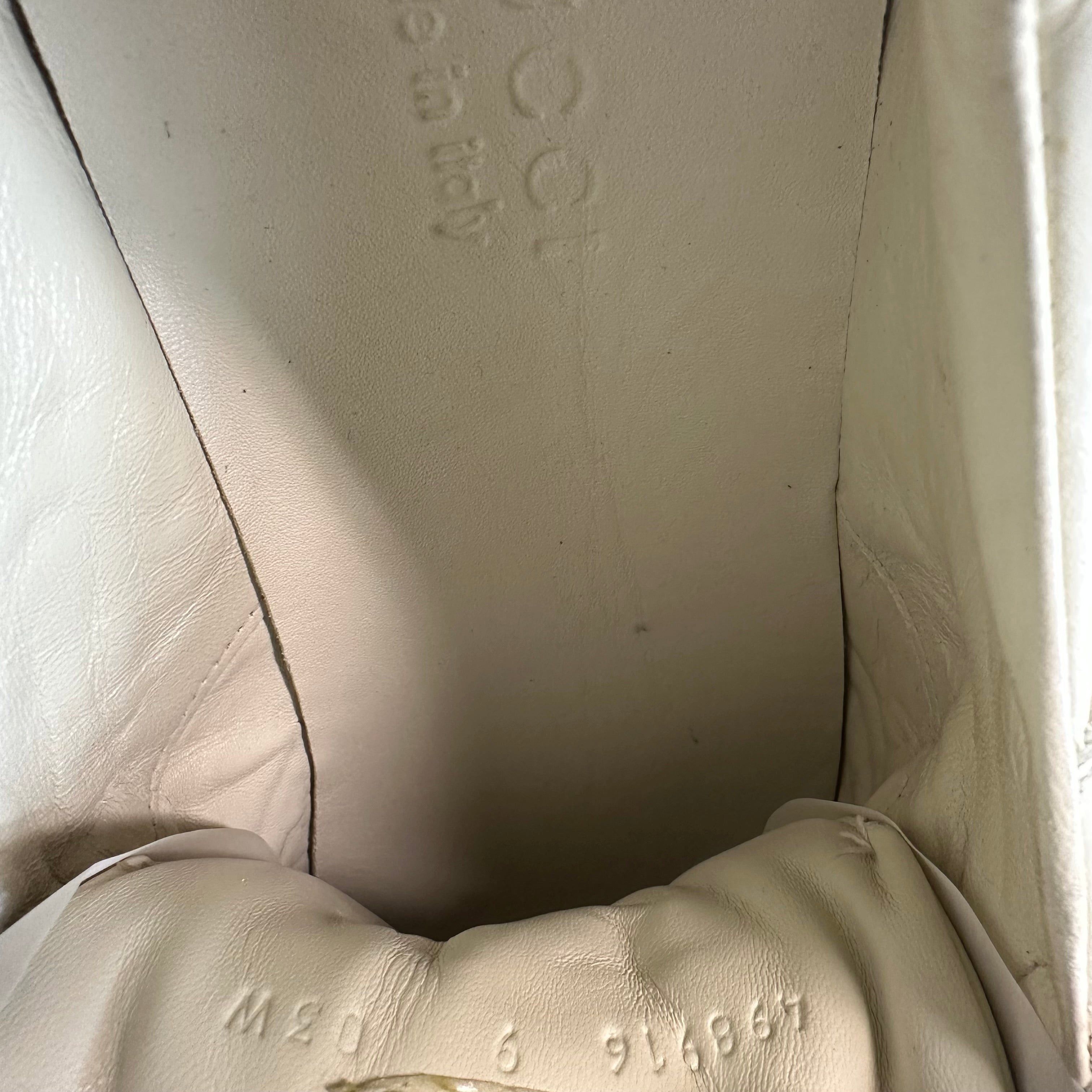 Gucci Gucci Rhyton Ivory Beige Vintage Sneaker Sz 9 Size US 9 / EU 42 - 6 Thumbnail