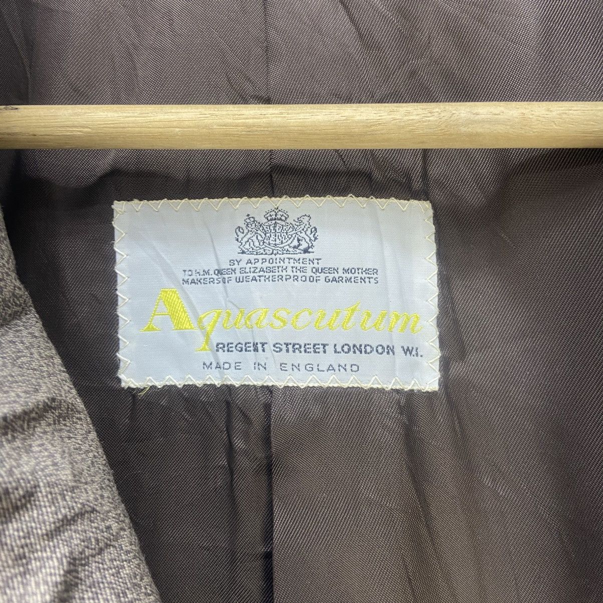 Vintage Made in England Aquascutum Showerproof Pure Worsted