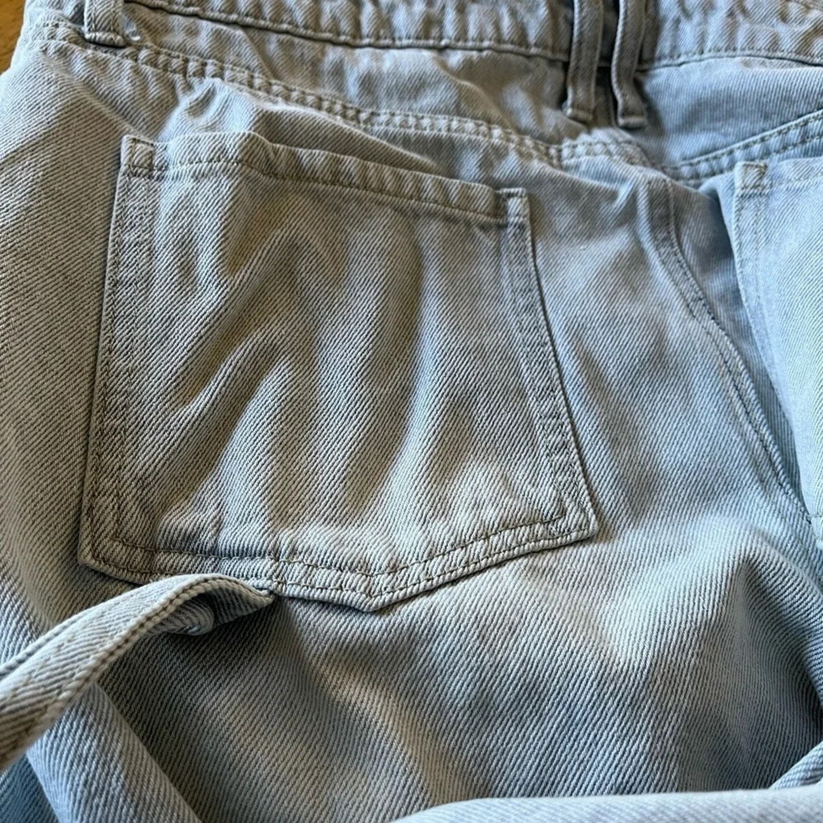 The Unbranded Brand Wild Fable light blue denim overalls in very good condition. Size 40" / US 18 - 2 Thumbnail