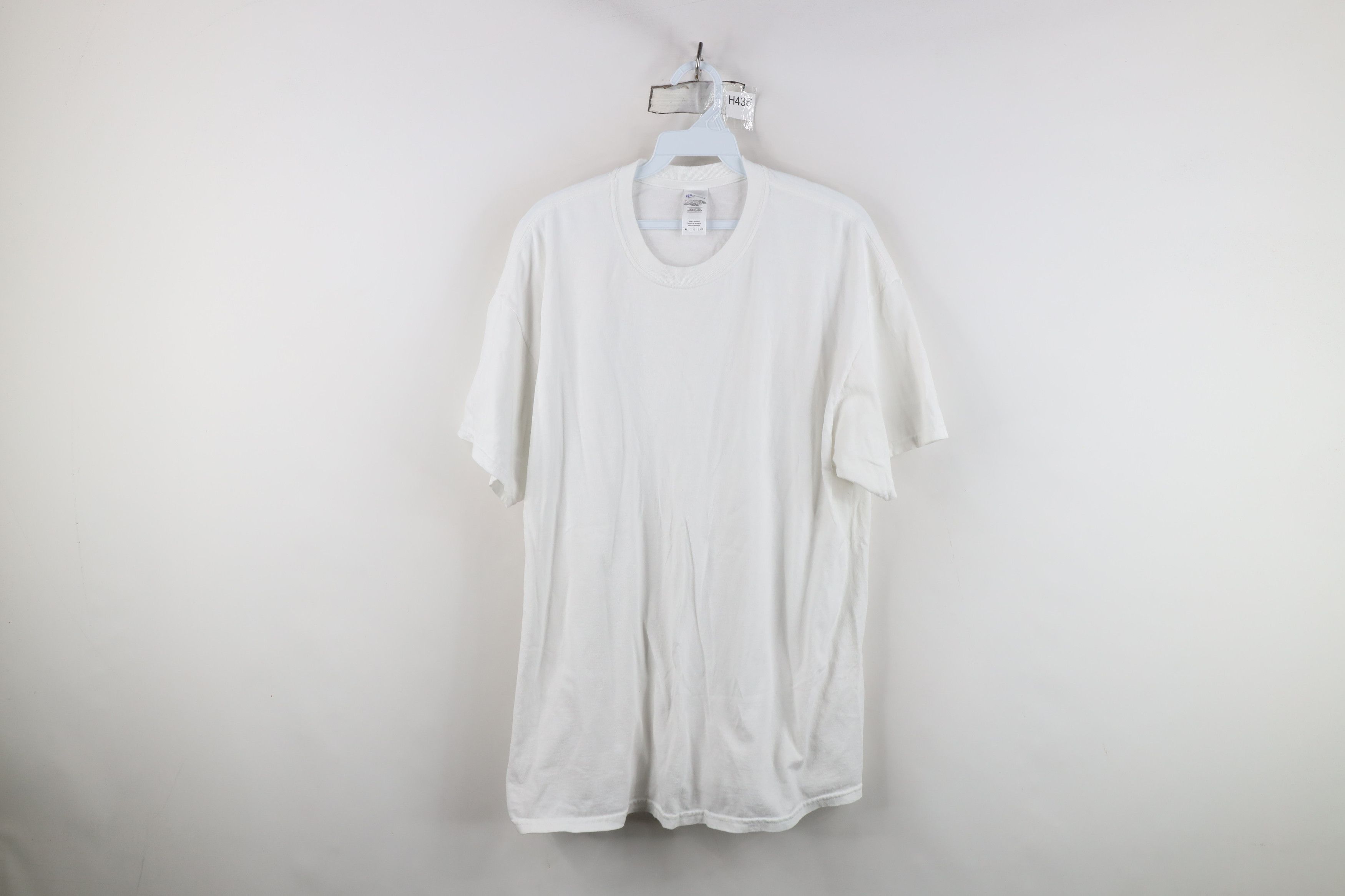 Vintage Vintage Y2K Streetwear Short Sleeve T-Shirt White Cotton Size US XL / EU 56 / 4 - 1 Thumbnail