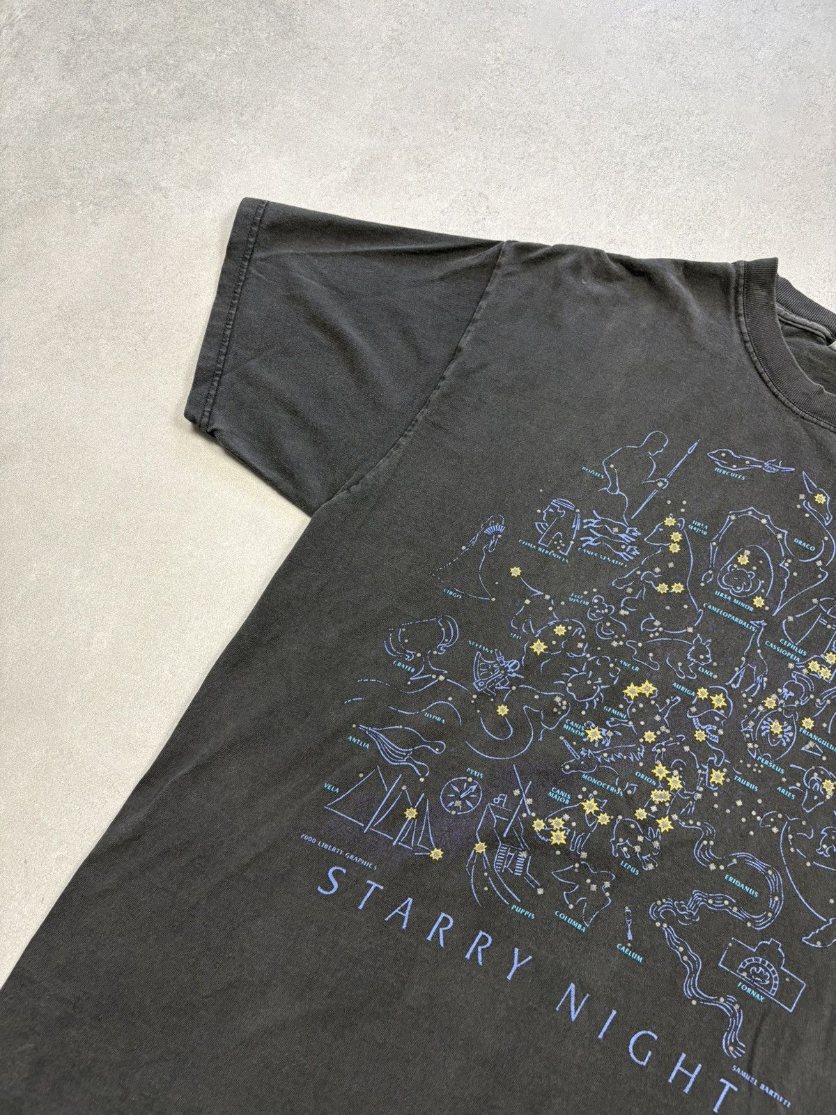 Vintage 2000 Starry Night Liberty Graphics Hanes Tee XL
