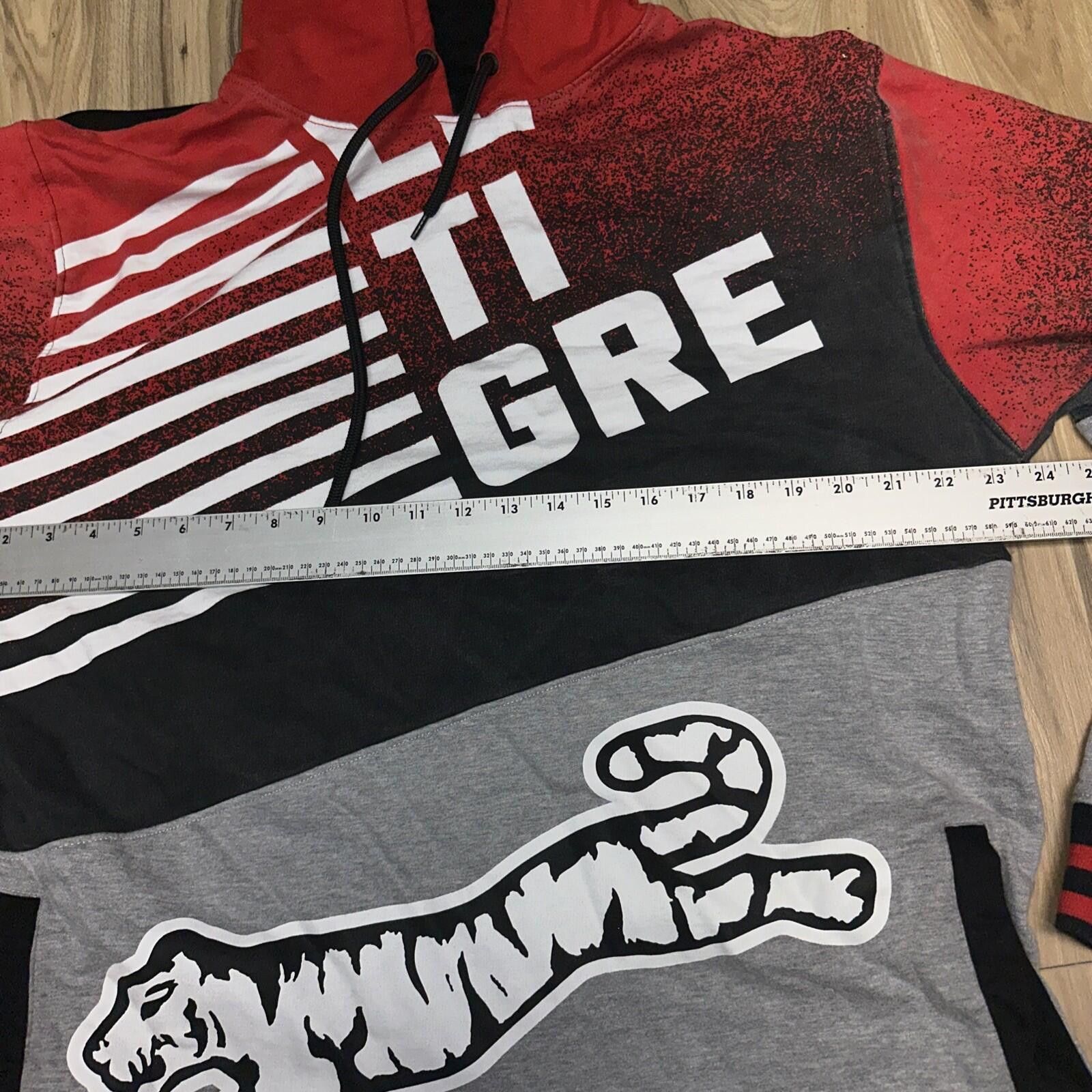 Other Le Tigre Collection Men Red Graphic Hoodie Sweatshirt XXL Size US XXL / EU 58 / 5 - 6 Thumbnail
