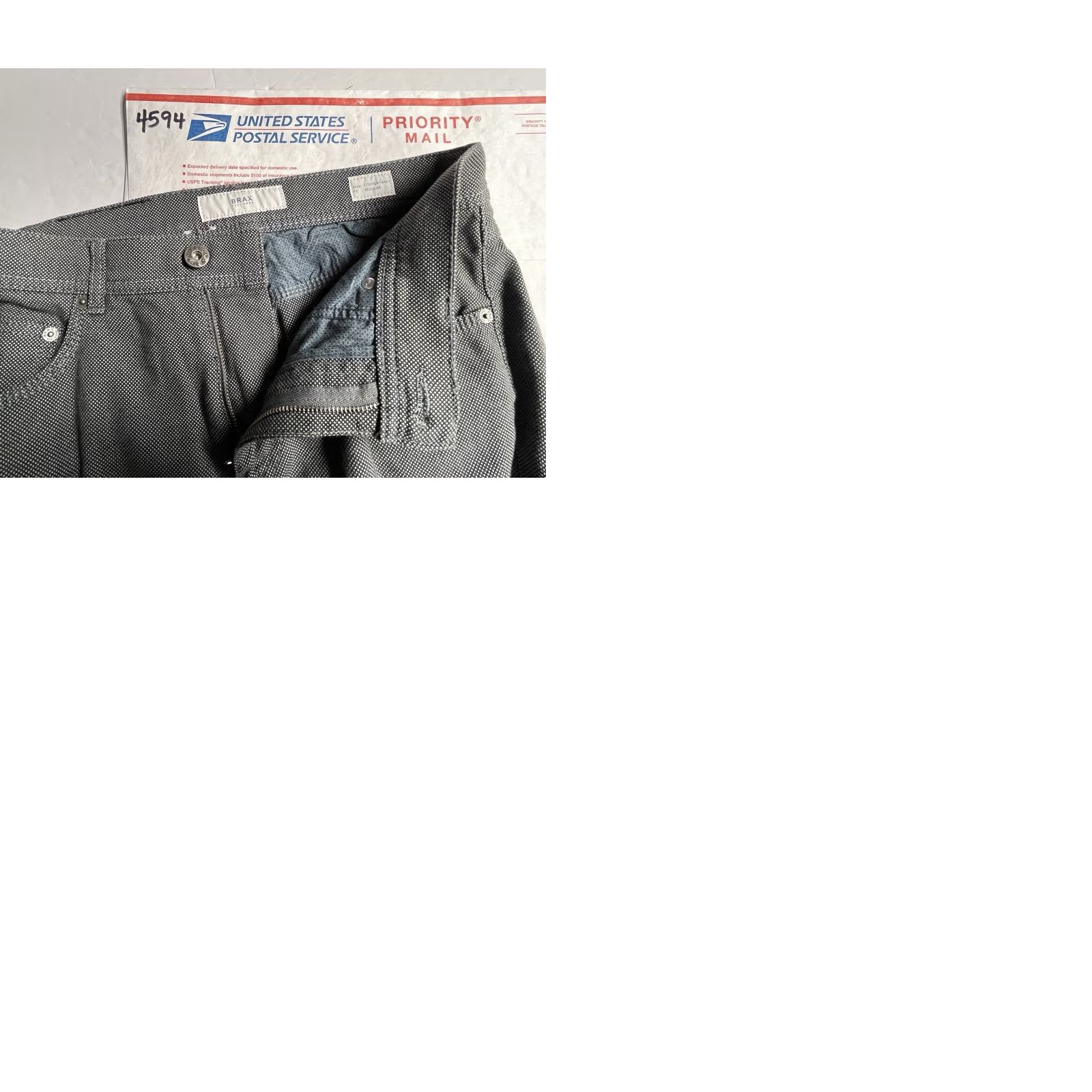 BRAX Brax Cooper Fancy Regular Pants Men Size 30 x 32 Gray Black Slim Button Pockets Knit Cotton Blend Straight Leg Chino Casual Travel Size US 30 / EU 46 - 9 Thumbnail