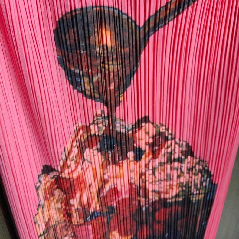 Issey Miyake Issey Miyake size:1 Pink berry ice cream pleated skirt Size 31" - 2 Thumbnail