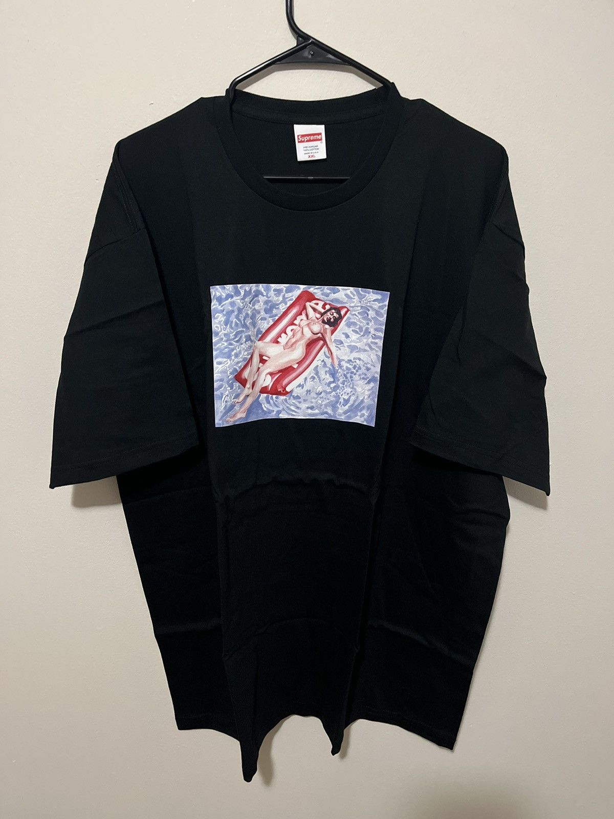 Supreme chair tee black shop