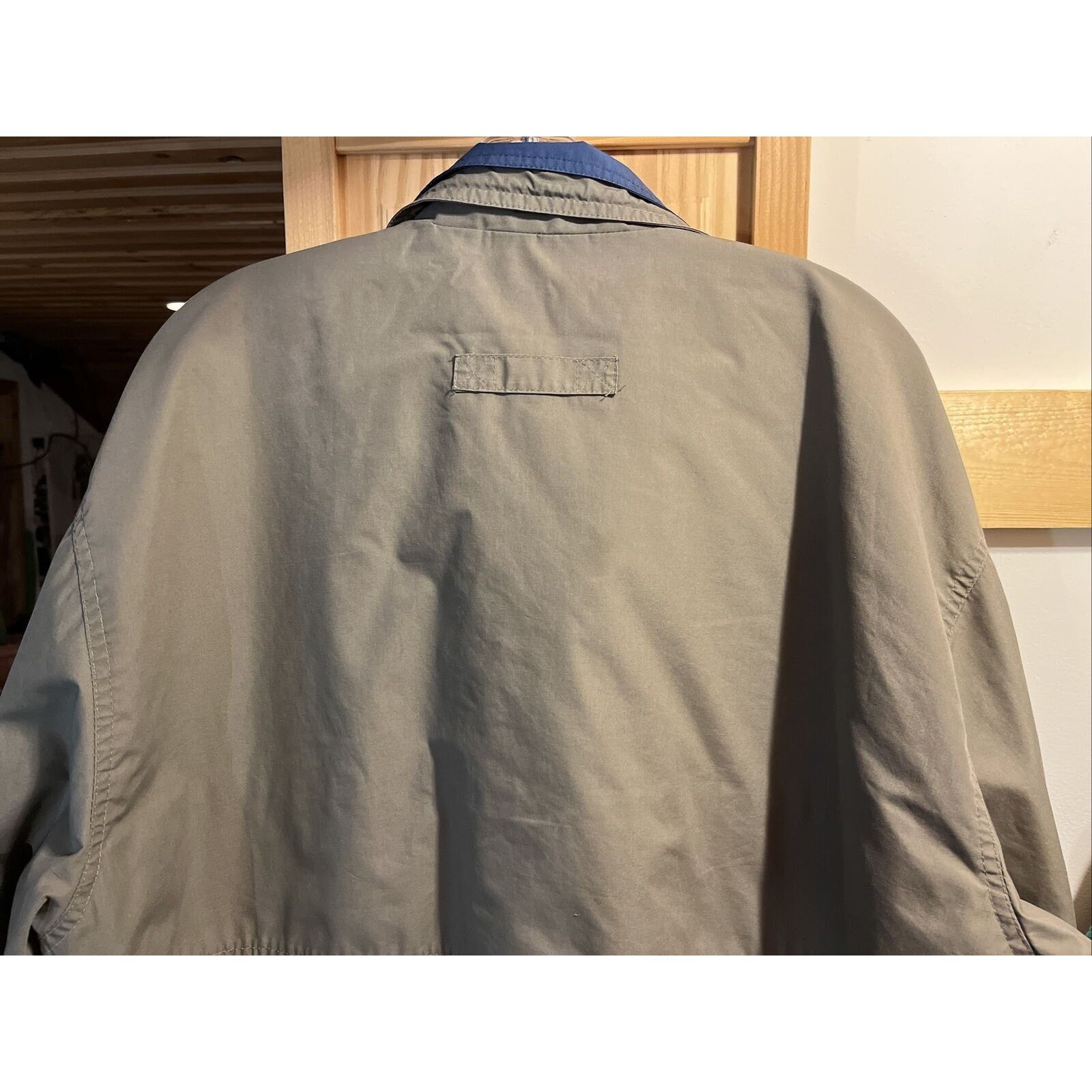 London Fog London Fog Vintage Men’s L Gray Full Zip Windbreaker Jacket Size US L / EU 52-54 / 3 - 19 Thumbnail