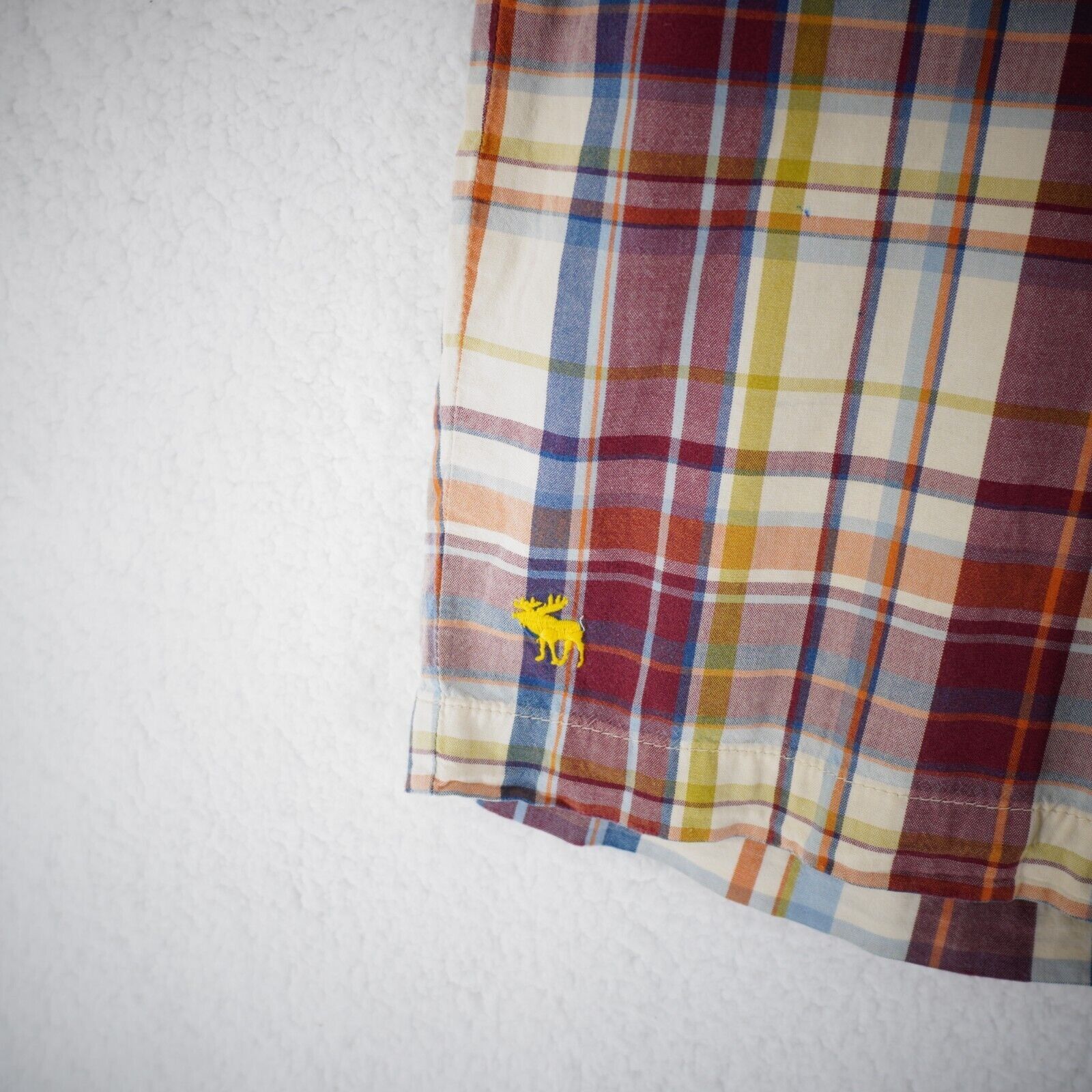 Abercrombie & Fitch Abercrombie Plaid Cream Red Multi-Colored High Rise Shorts 3 Size US 34 / EU 50 - 2 Thumbnail