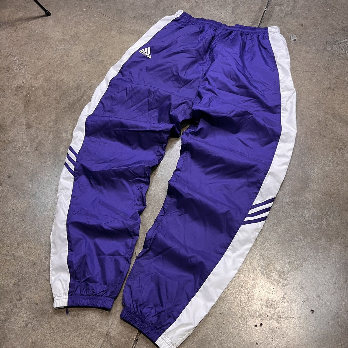 Adidas × Vintage Vintage Y2K 00s Adidas Wimdbreaker Sweatpants Drill Size US 30 / EU 46 - 2 Thumbnail
