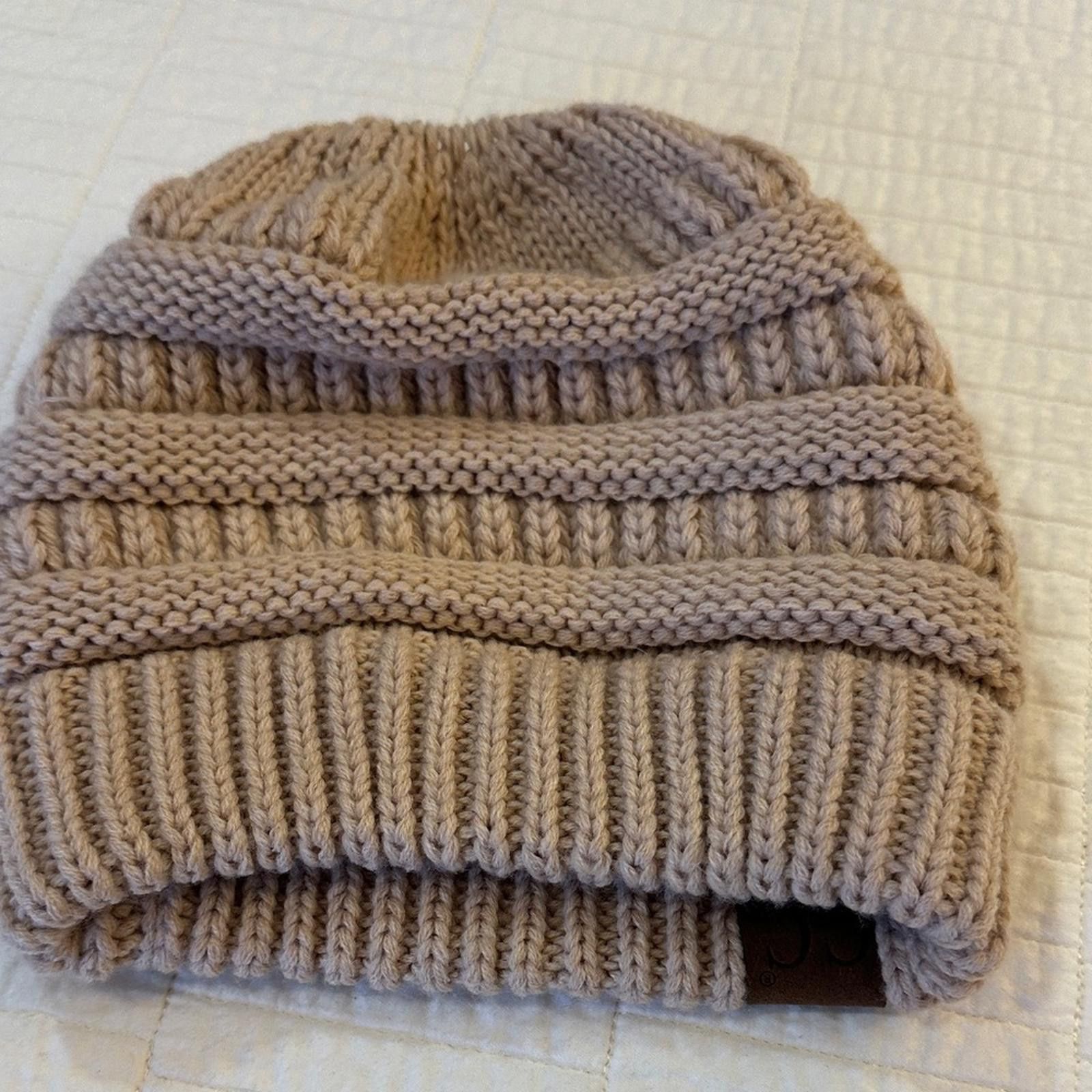 Ccm C.C High Pony Beanie Hat Like New Khaki Beige brown color Size ONE SIZE - 4 Thumbnail
