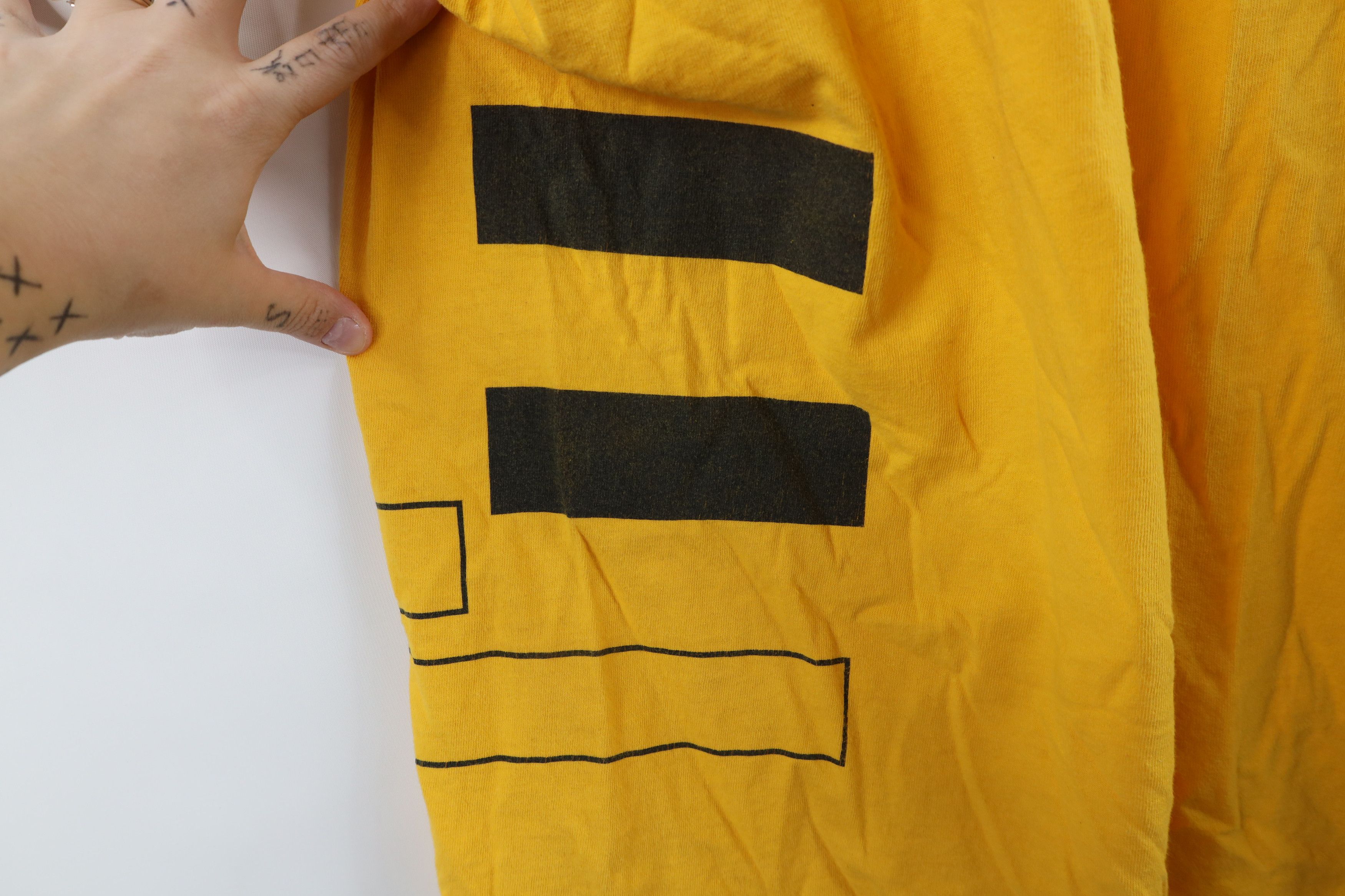 Ralph Lauren × Vintage Vintage 90s Ralph Lauren Out Big Logo Flag T-Shirt Yellow Size US L / EU 52-54 / 3 - 7 Thumbnail