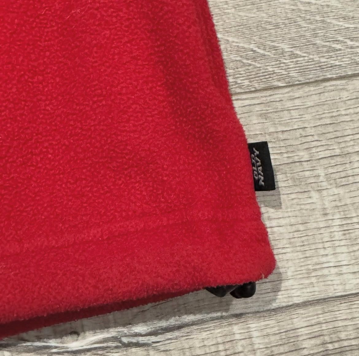 Old Navy Late 2000s Old Navy Cozy Red Y2K Fleece 1/4 Zip Up Sweater Size US M / EU 48-50 / 2 - 6 Thumbnail