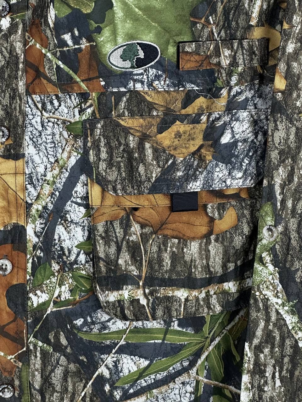 Mossy Oaks Vintage Russell Y2K Mossy Oak Realtree Camo Shirt Size US XL / EU 56 / 4 - 6 Thumbnail