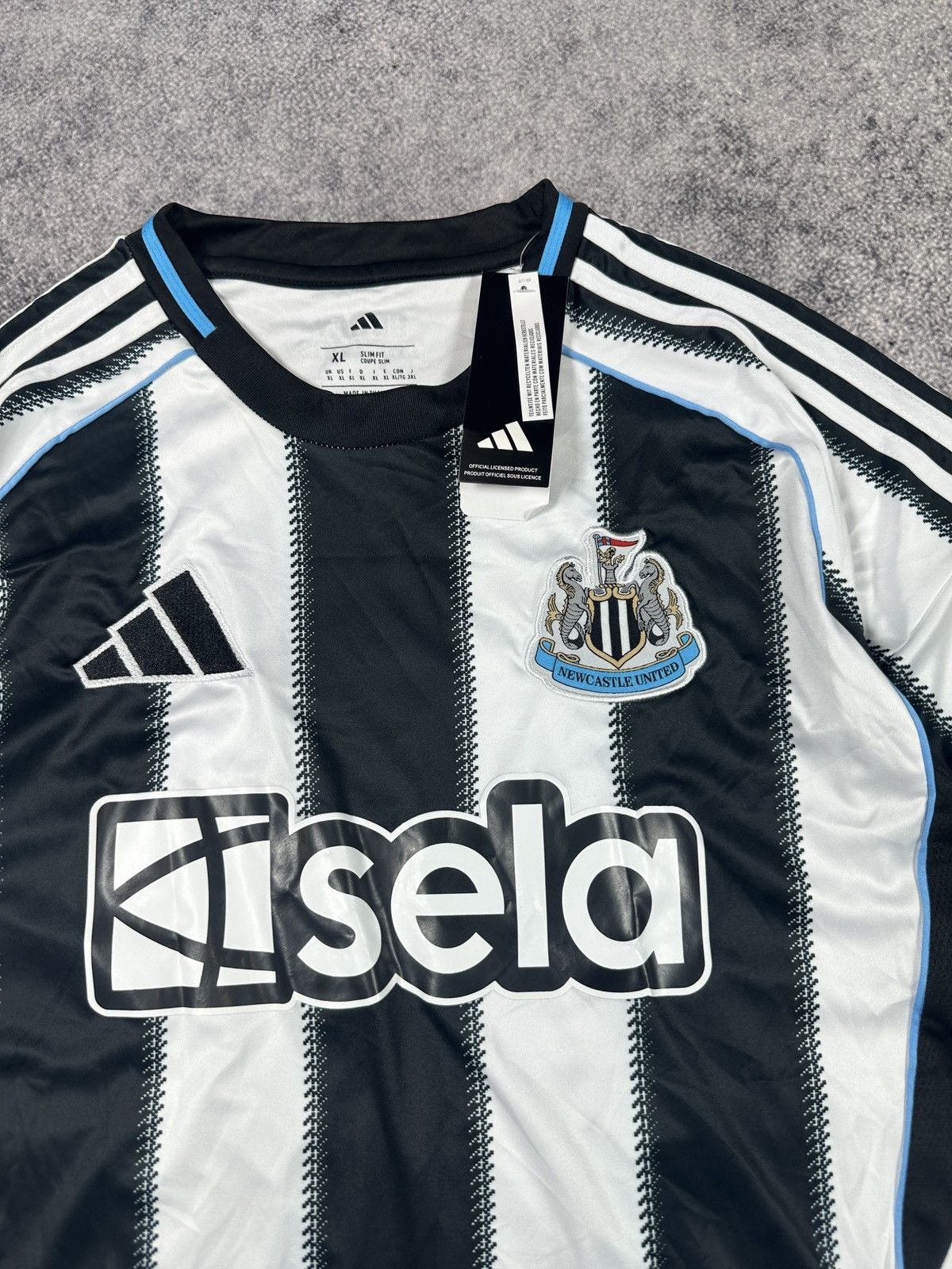 Adidas Adidas New Castle 21 Livramento soccer jersey Blokecore XL Size US XL / EU 56 / 4 - 4 Thumbnail